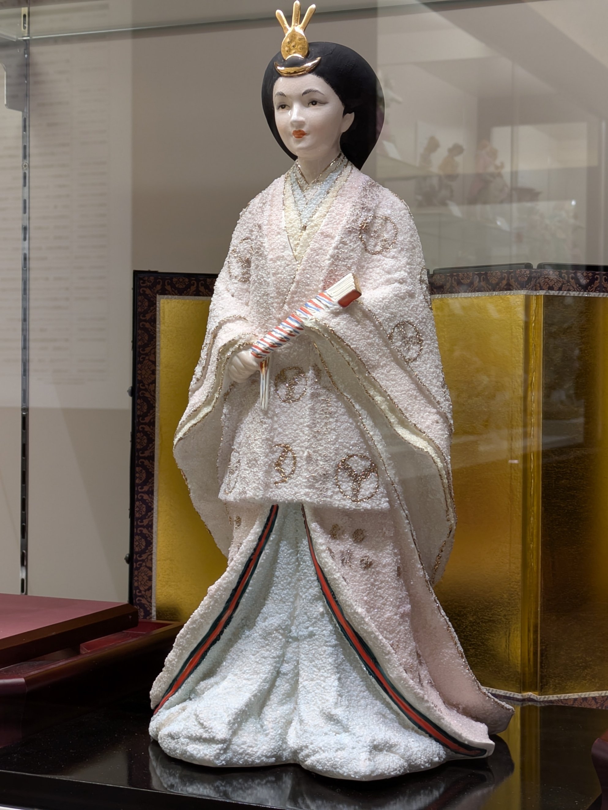 横山美術館『華麗なる陶人形展』｜レオナール・フグ田🐚