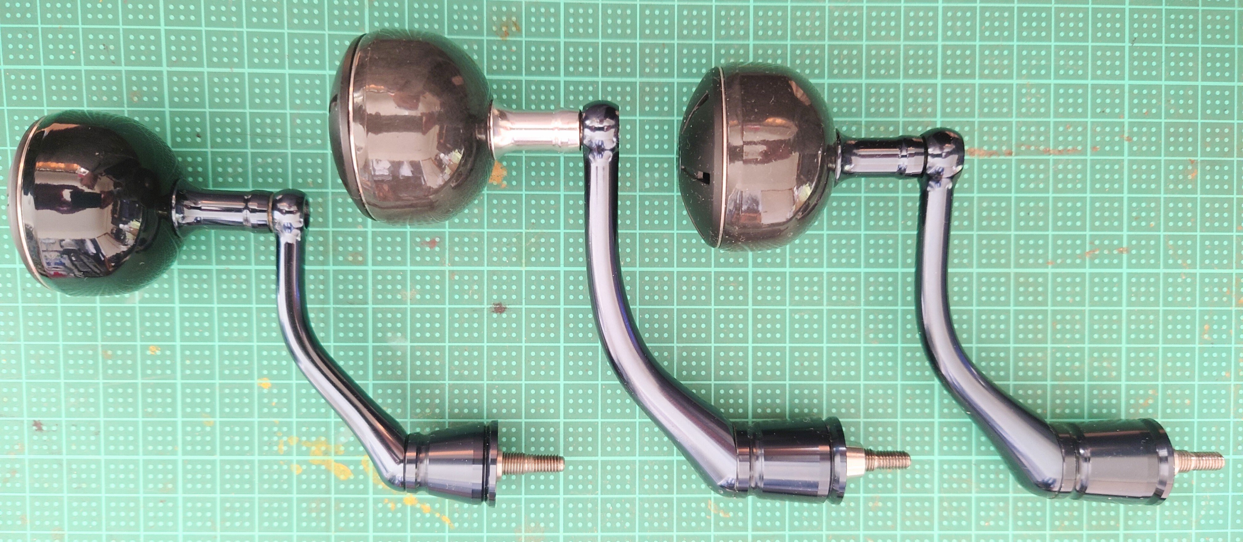 リールのちょっぴりカスタム(ストラディックSW)｜根魚戦士アイナメン