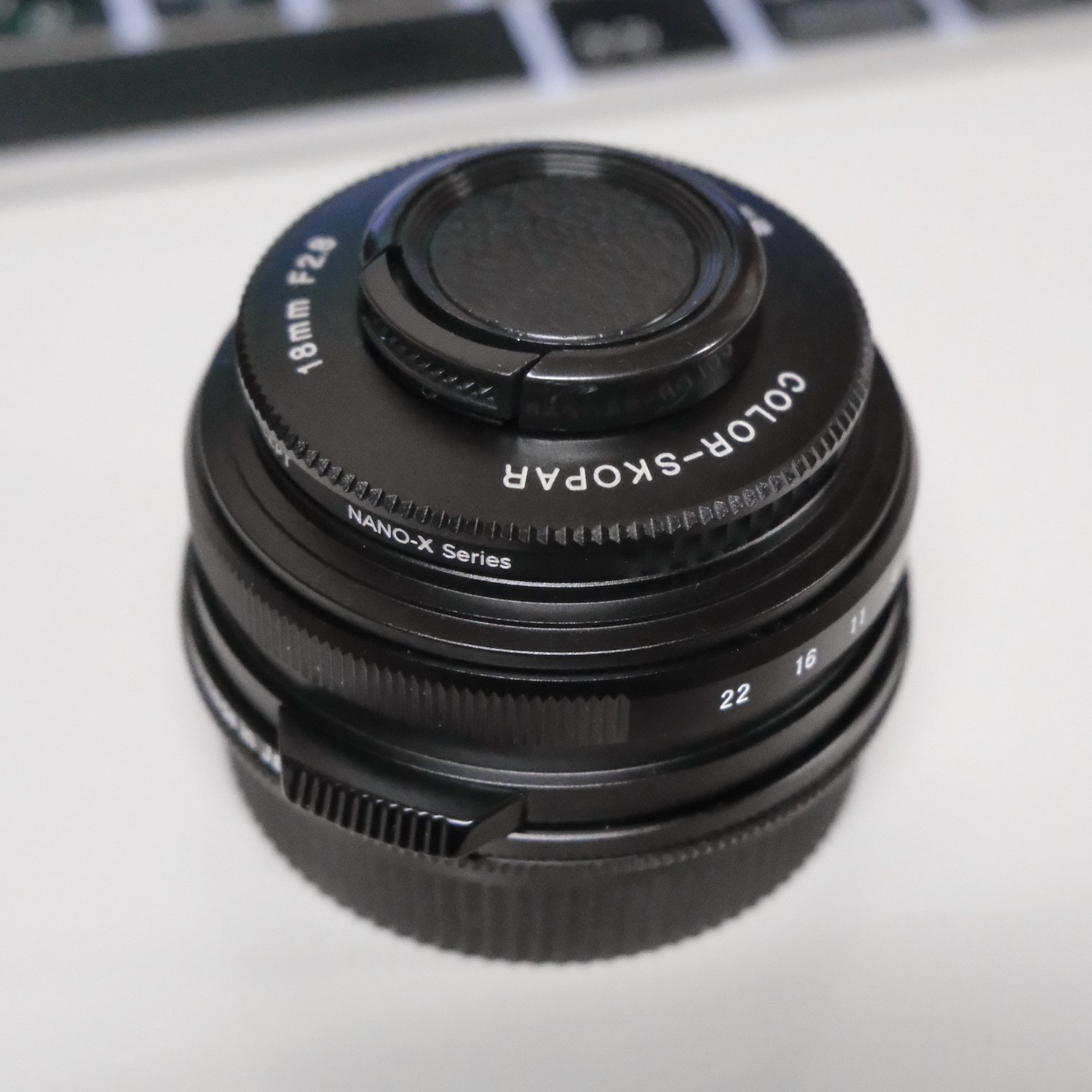 古典 珍しい旧式ダブル8ムビー用部品 フード、レンズフィンダー他 パーツ
