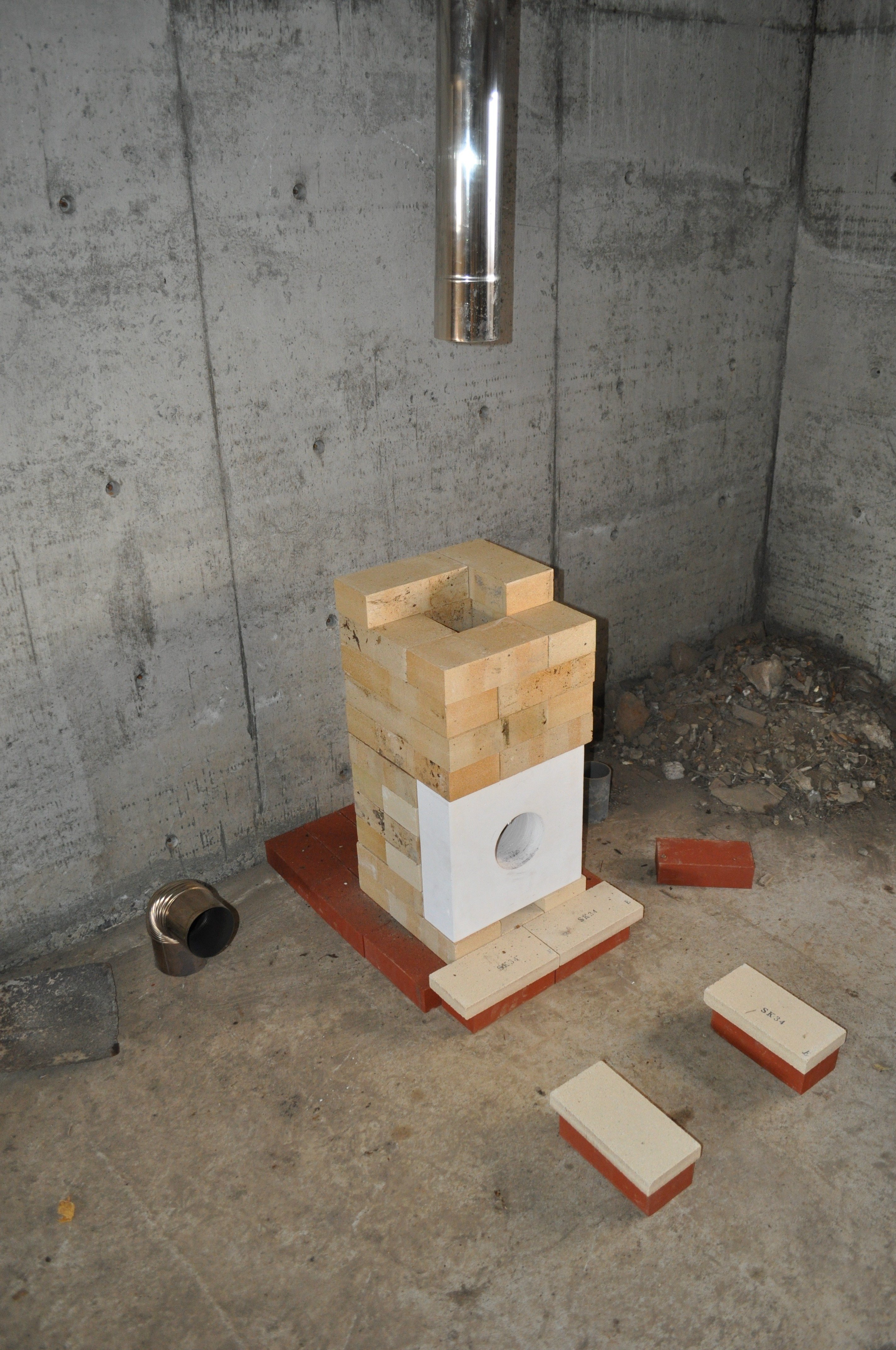 隠者の竈（かまど） 地下室のロケットペチカ（試作0号機製作編