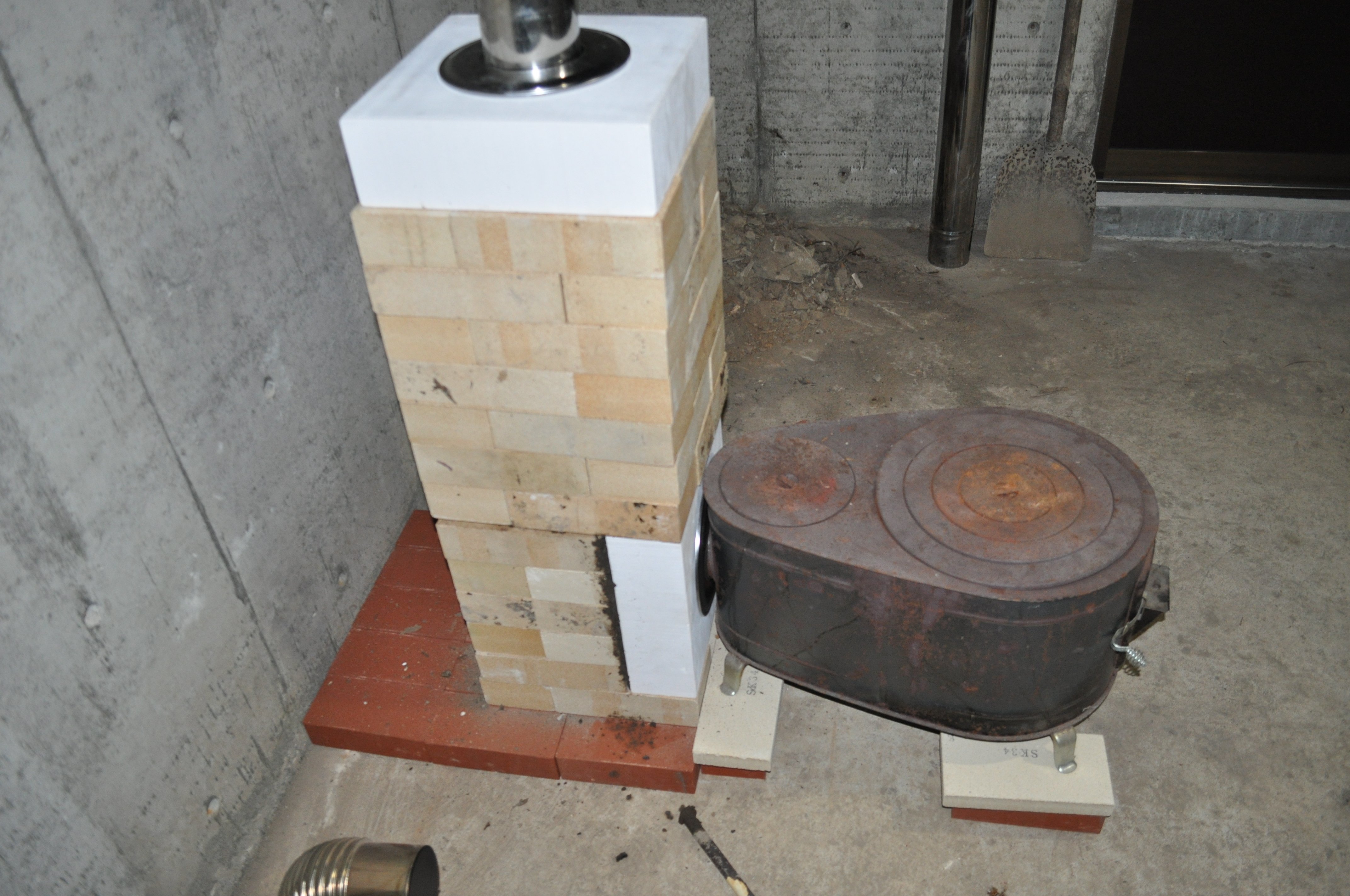 隠者の竈（かまど） 地下室のロケットペチカ（試作0号機製作編