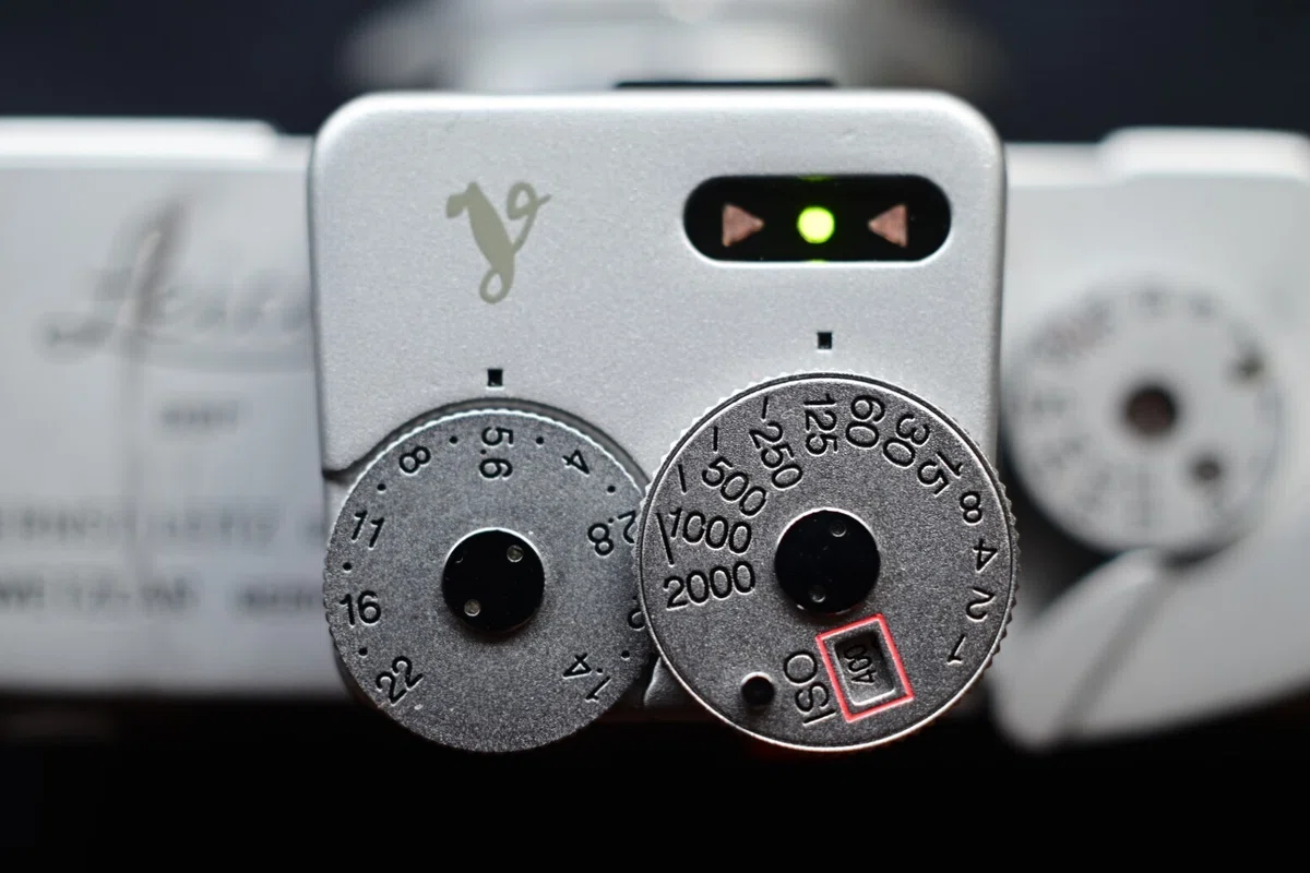☆ Voigtlander 極端 フォクトレンダー VC メーター シルバー