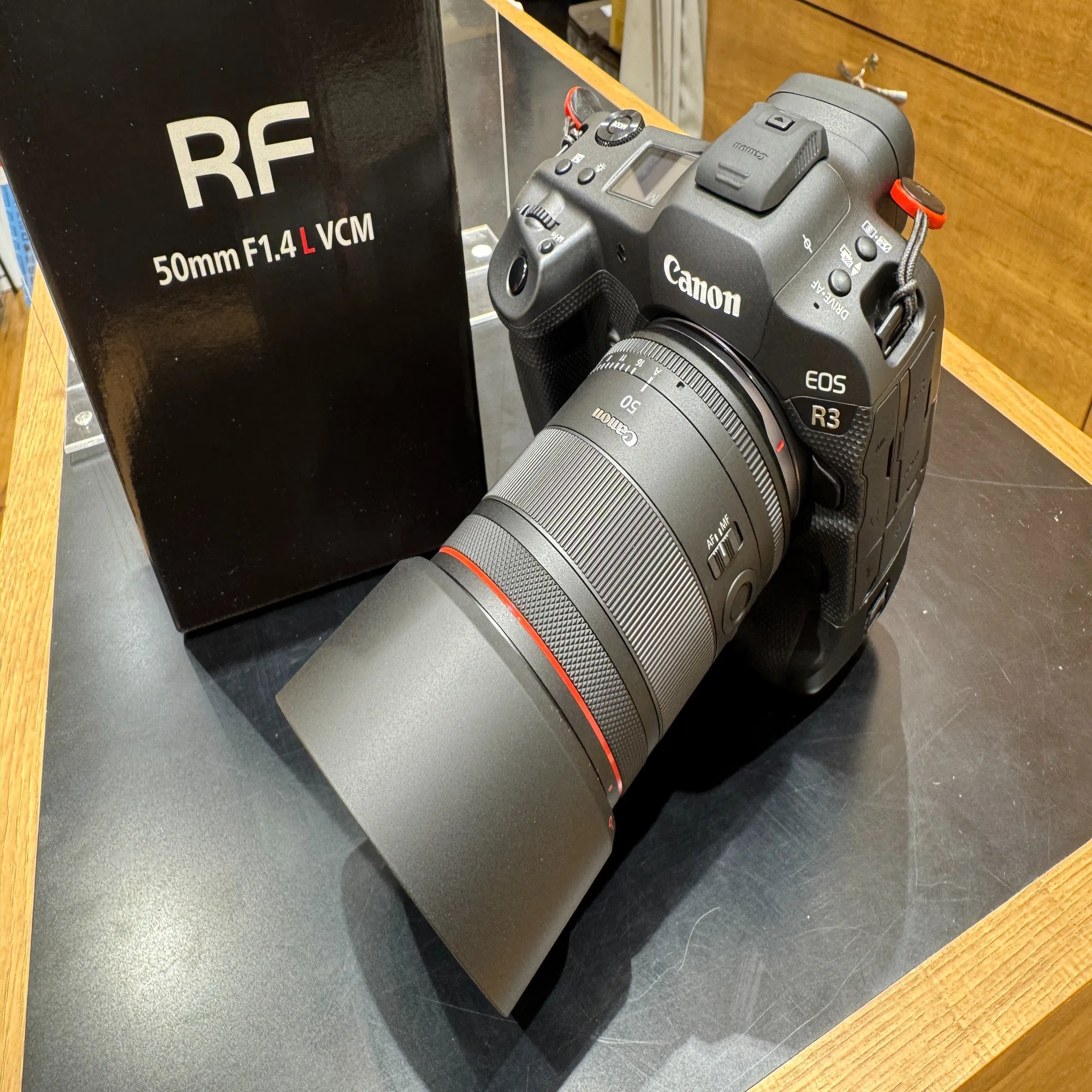 Canon RF50mm F1.4L VCM｜タカシ