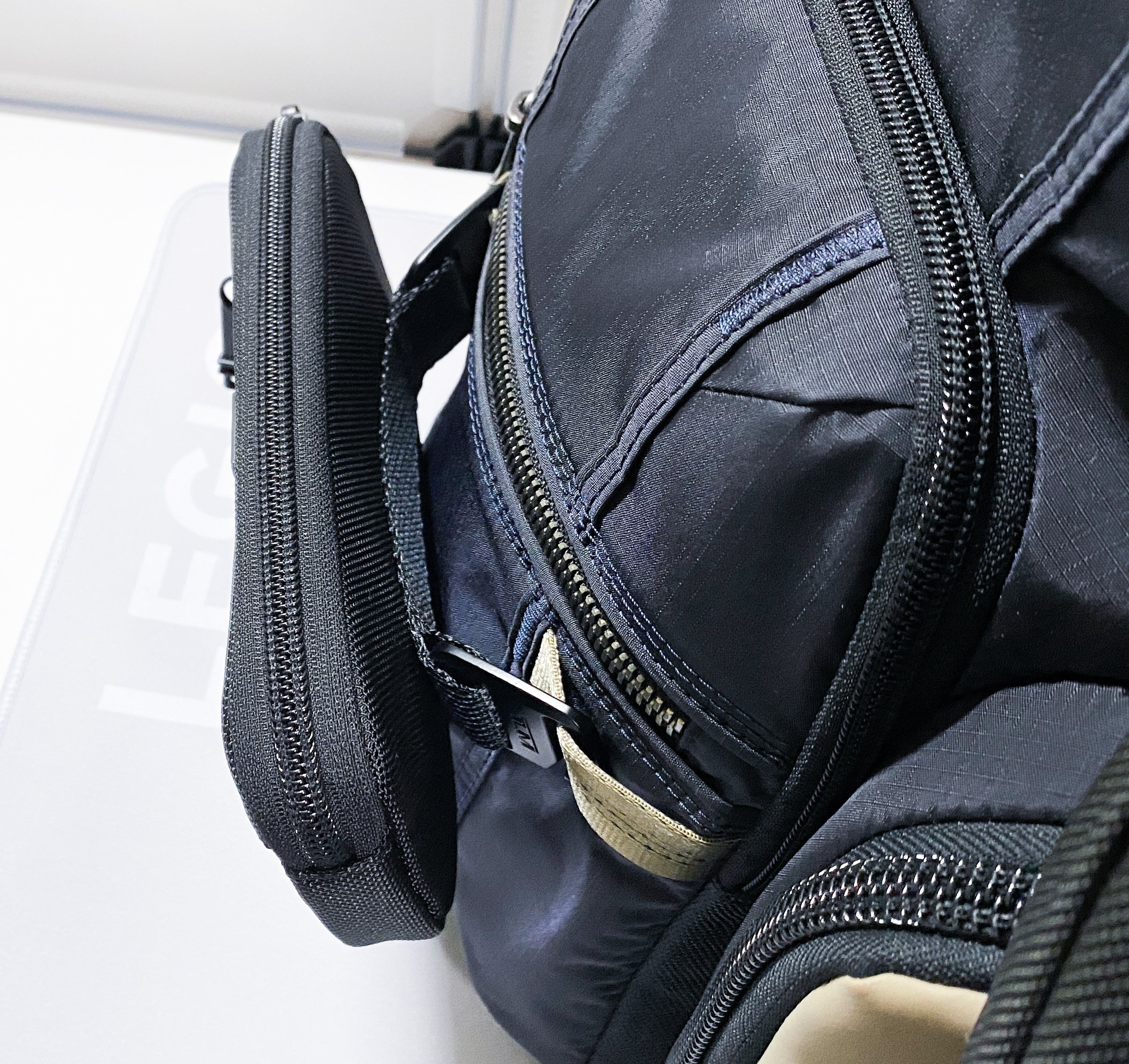 TUMI バックパック ポーチ付き 楽天市場】tumi ポーチ（バックパック・リュック｜メンズバッグ