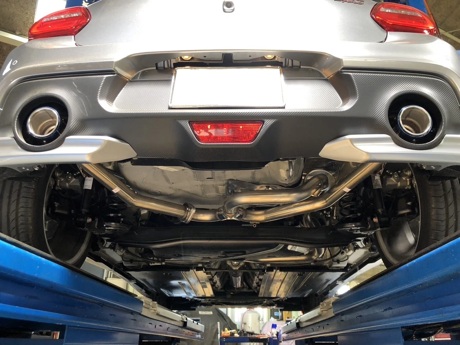 本日も無料記事！ZC33S スイフトスポーツがファイナルエディションを