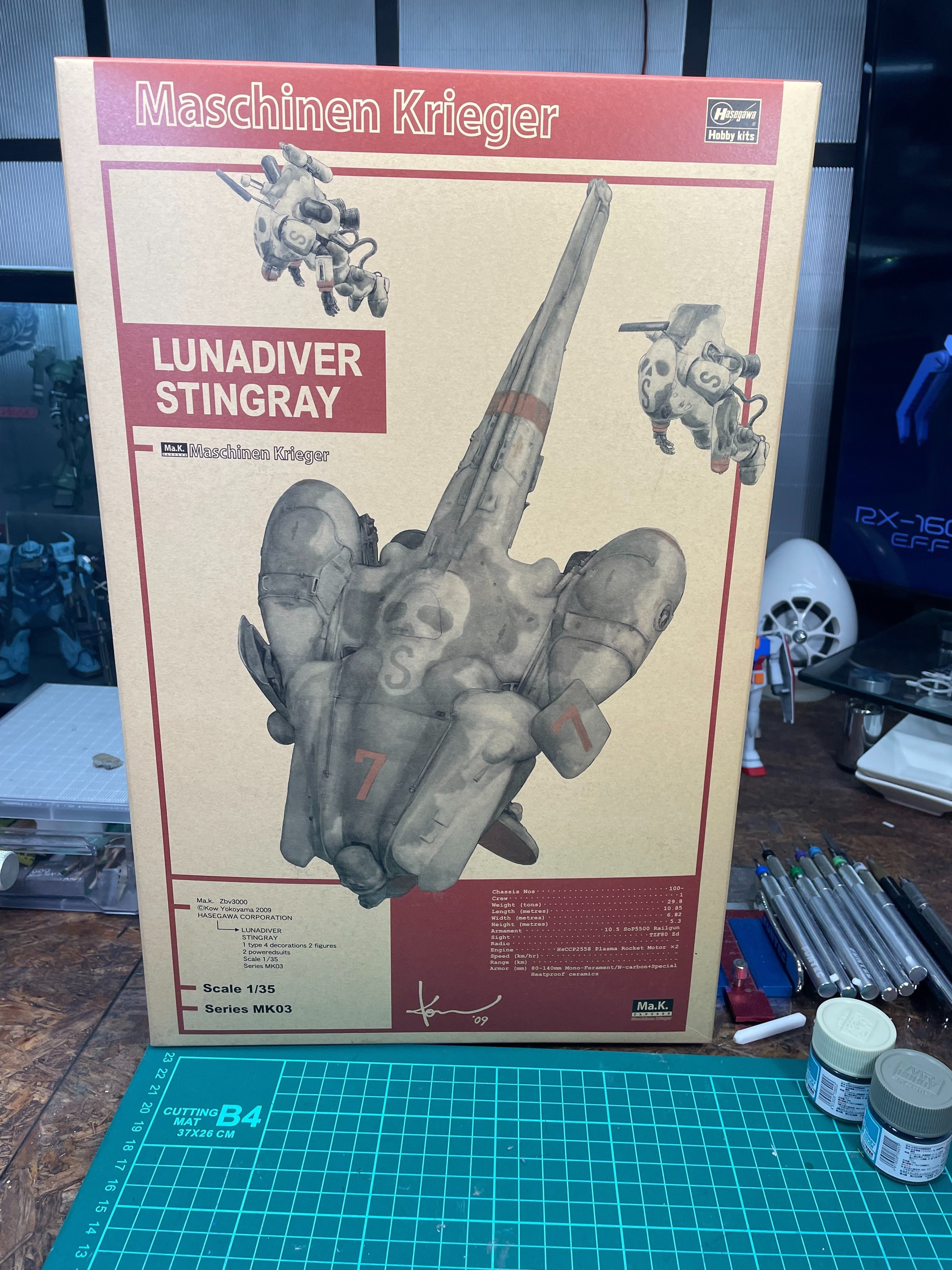 ハセガワMa.K.1/35ルナダイバースティングレイ完成しました