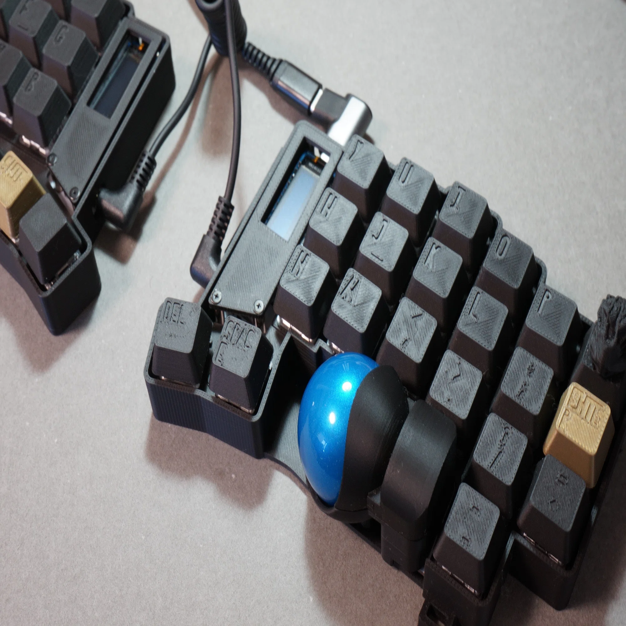 自作キーボード！3DプリンターとCADで作るkeyball44フルカスタマイズの 