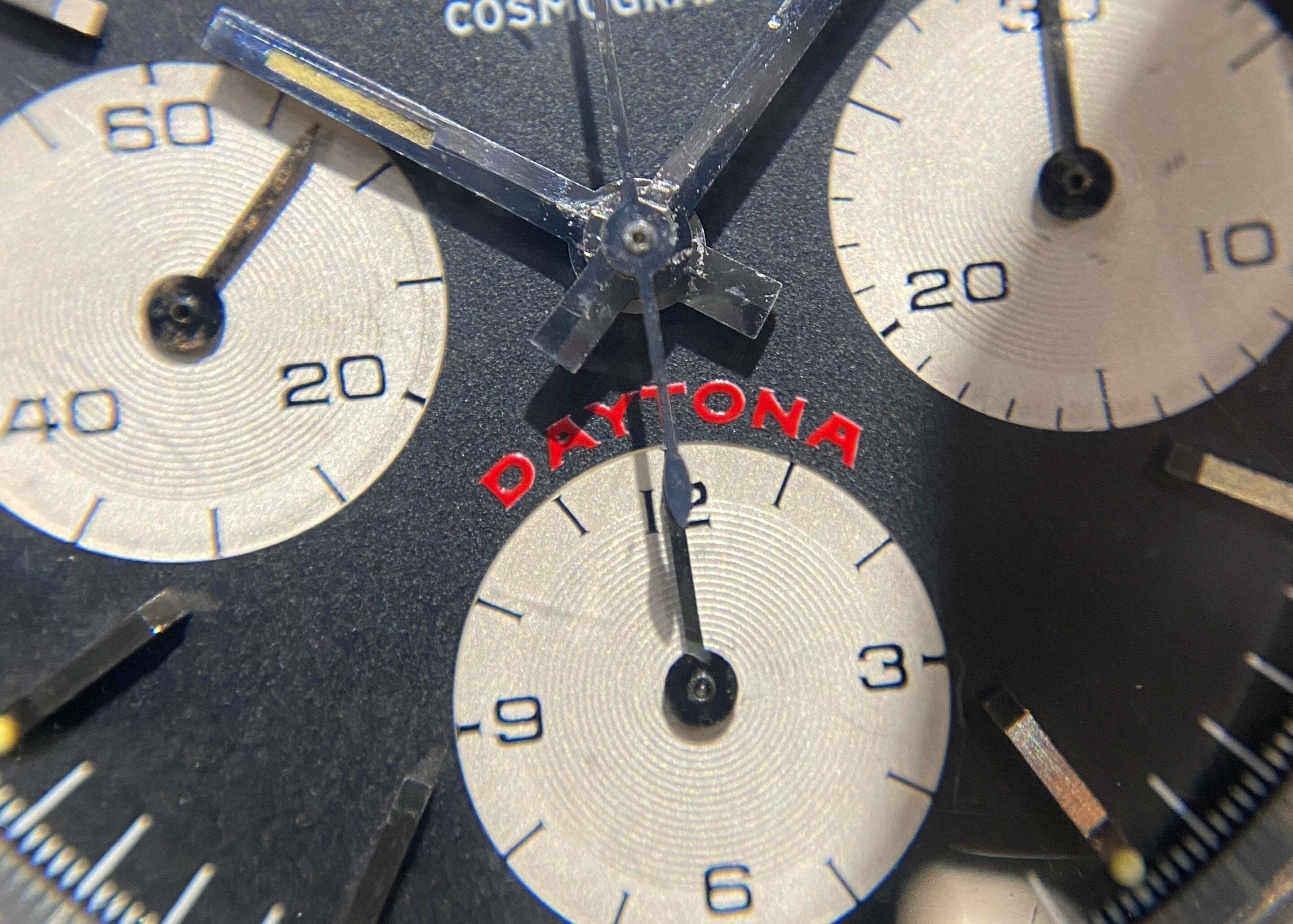 大人気！ロレックス デイトナ Ref.6265 黒文字盤ビッグレッド｜金子 剛