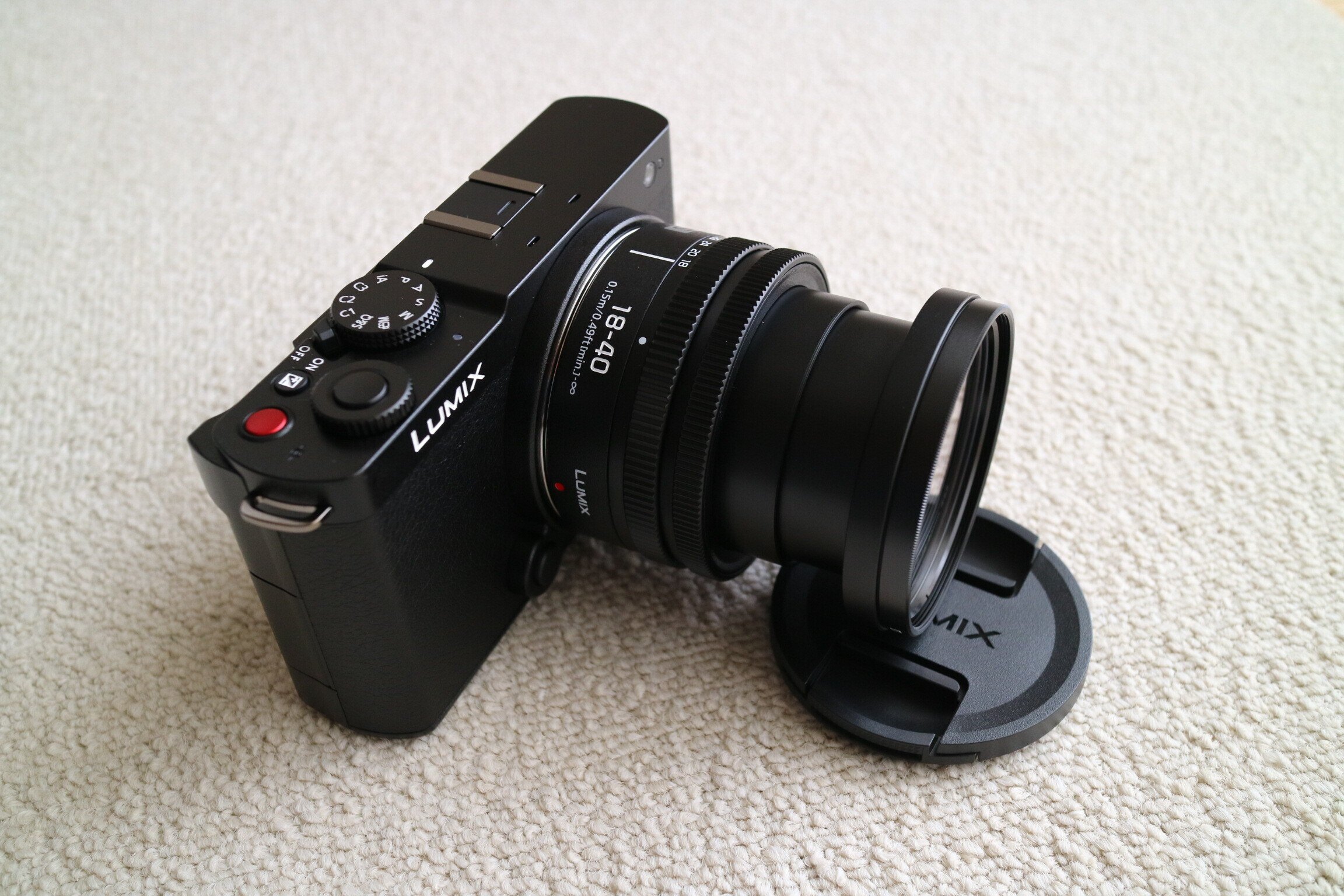ついに買ったぞMy new gear その名はLUMIX S9 広角ズームレンズ ついに買ったぞMy new gear その名はLUMIX S9 広角ズームレンズ