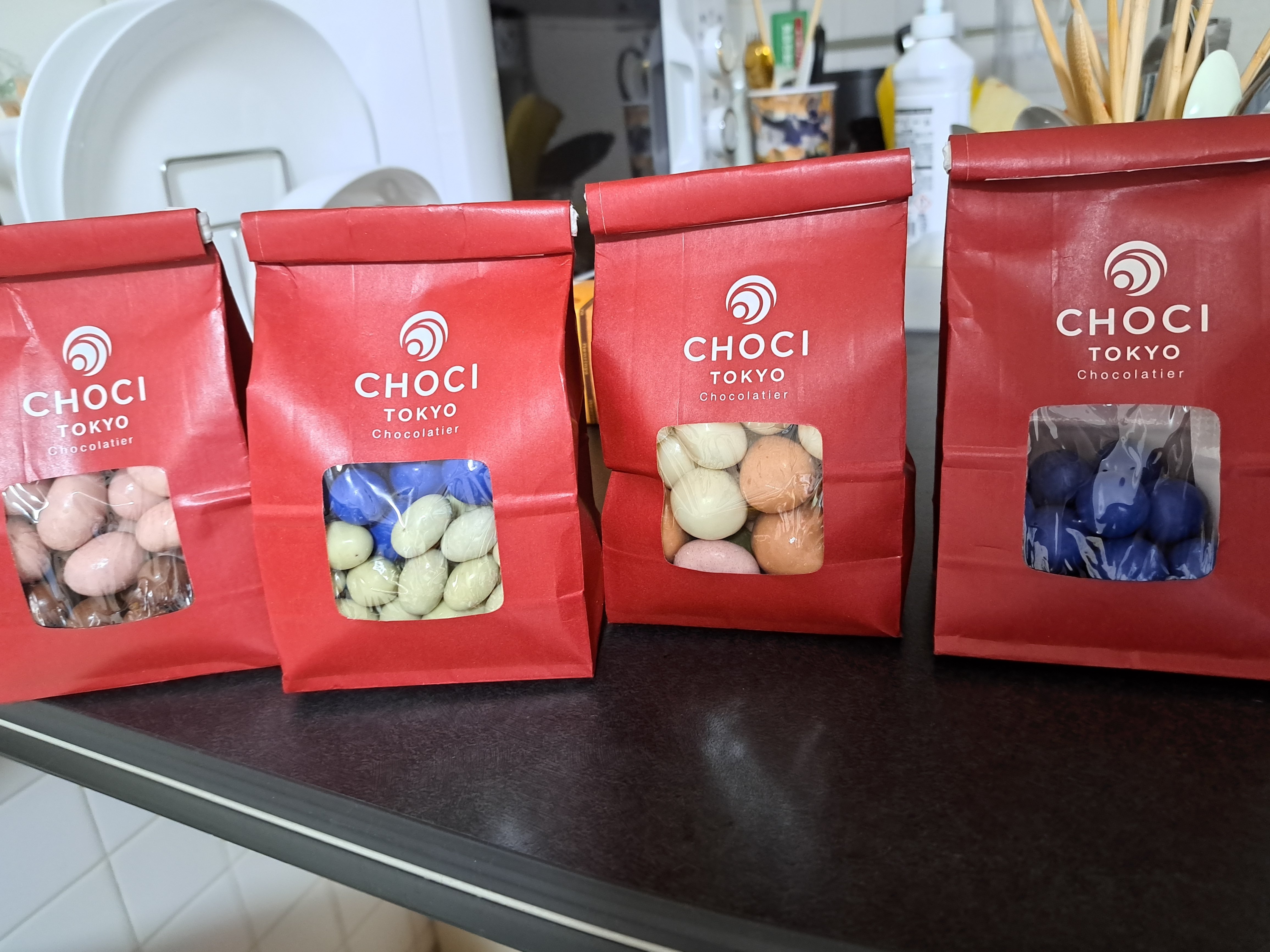 食】CHOCI TOKYO 高級チョコ屋さんに行ってきました！｜ジロ頭巾