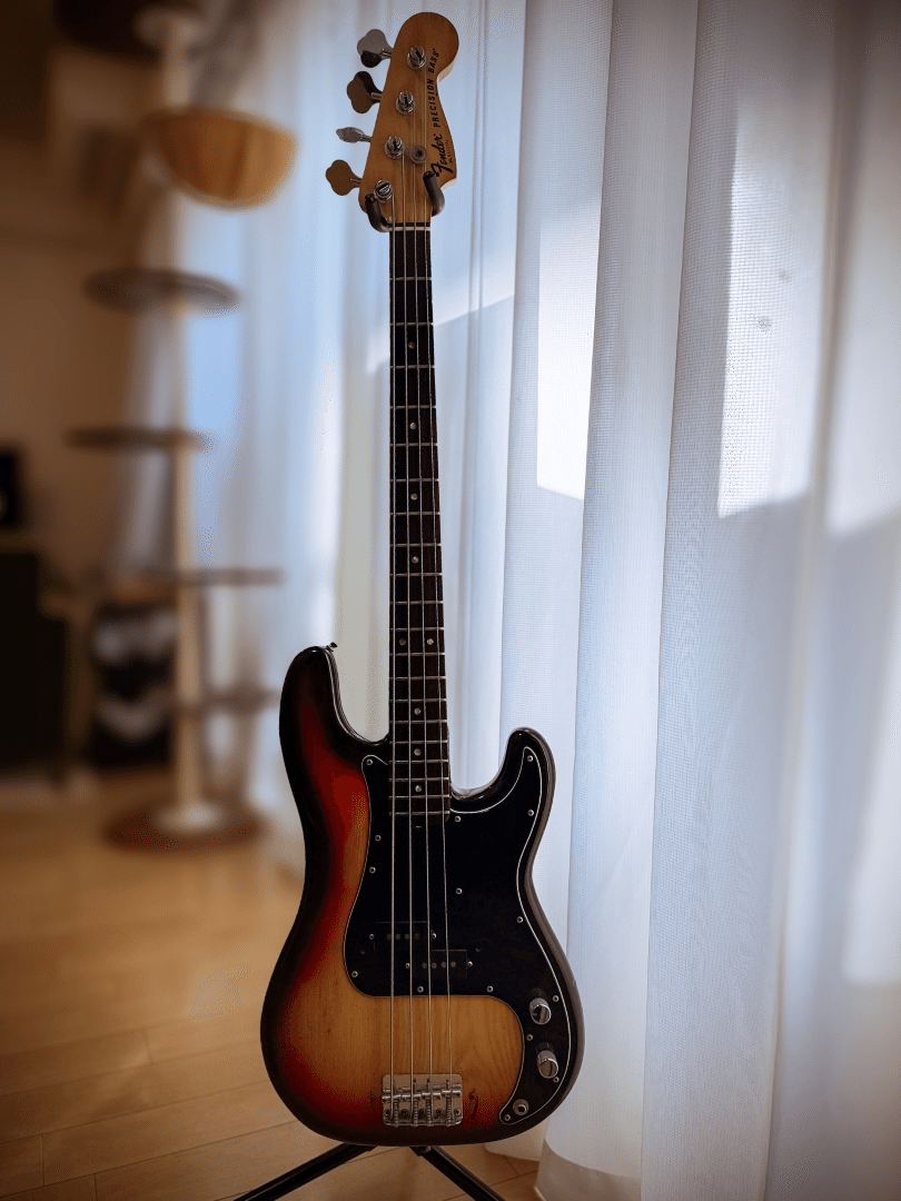 ロックしようぜ！by Fender GIG Standard JB　音出し良好！ ロックしようぜ！by Fender GIG Standard JB 音出し良好