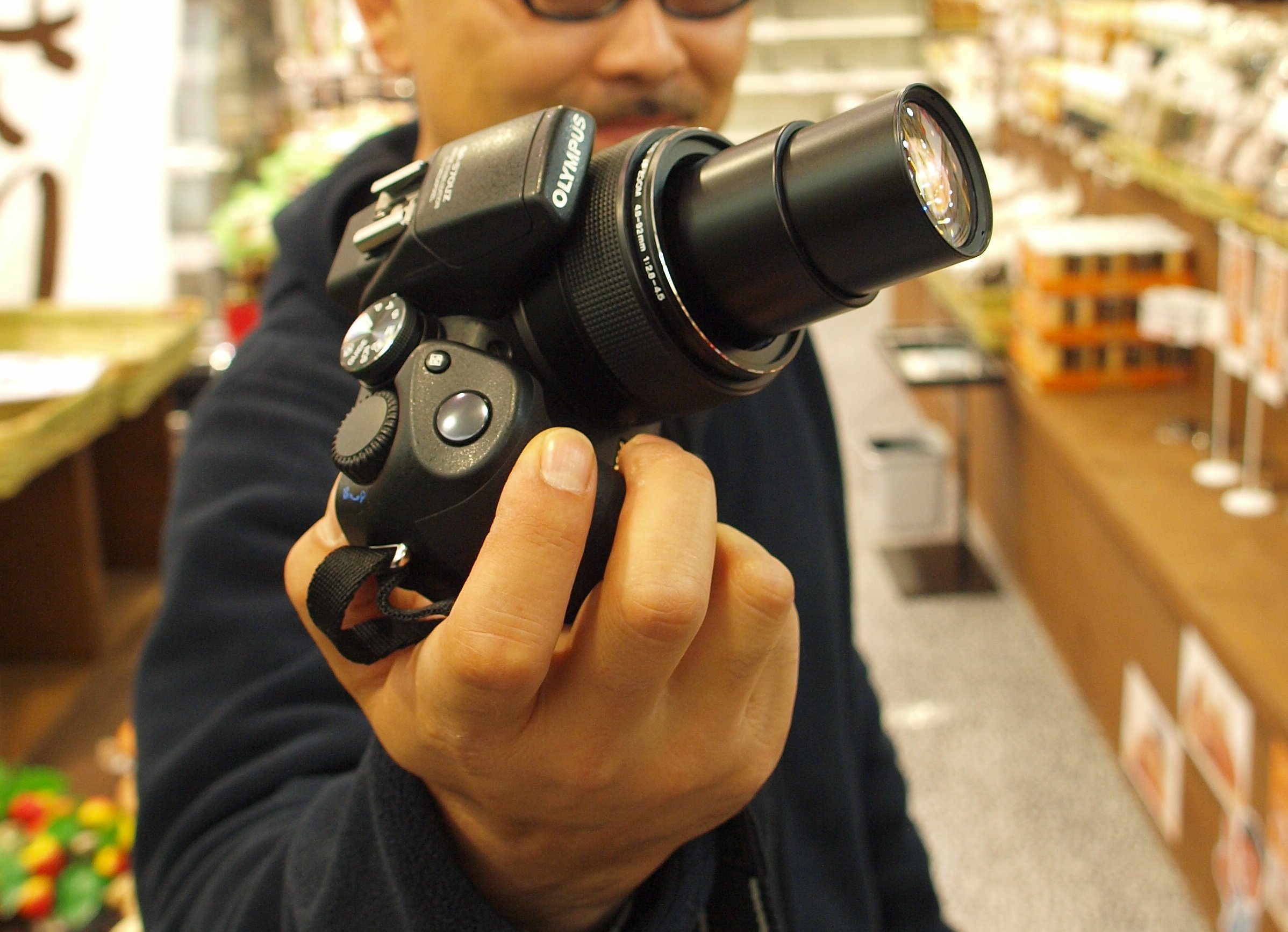 F991\"　Olympus SP-570UZ デジタルカメラ 41REurKWE3L._UF894,1000_QL80_.jpg