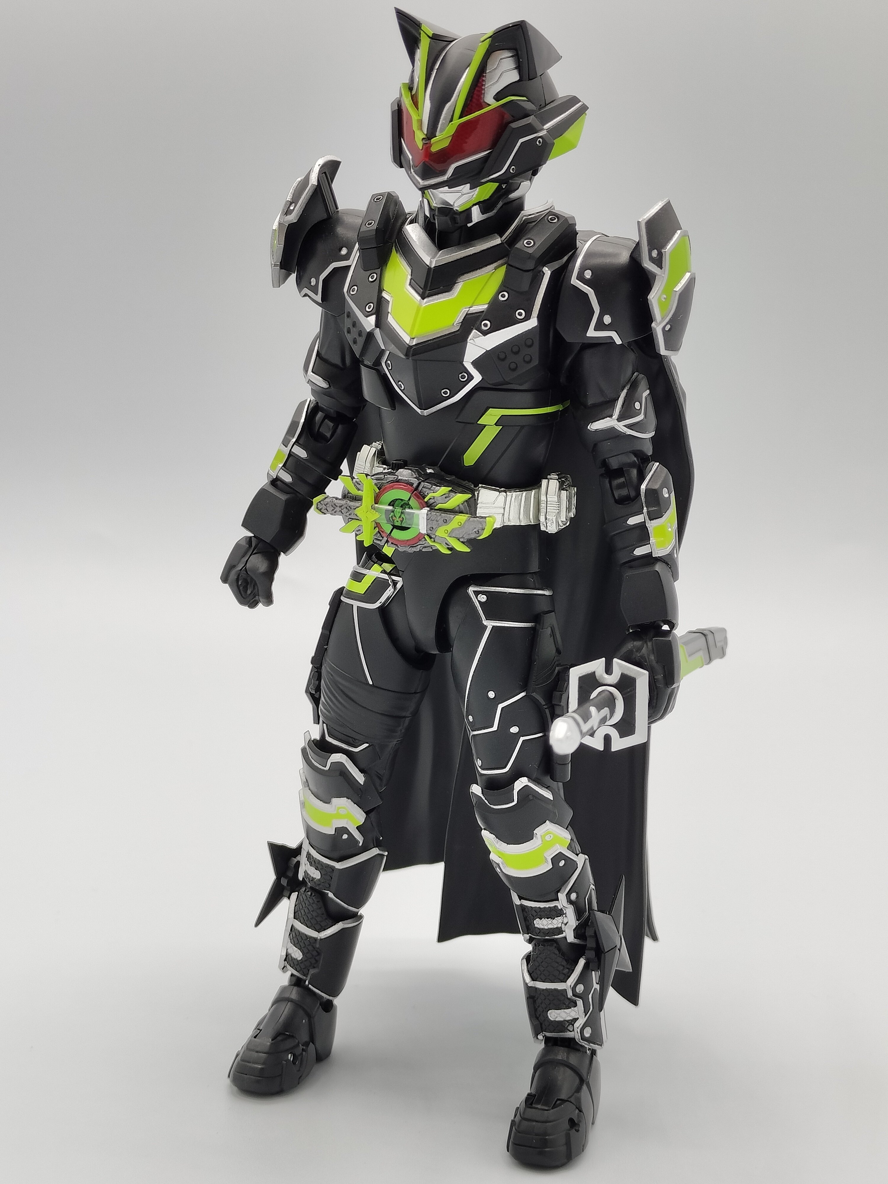 S.H.フィギュアーツ 仮面ライダータイクーン ブジンソード
