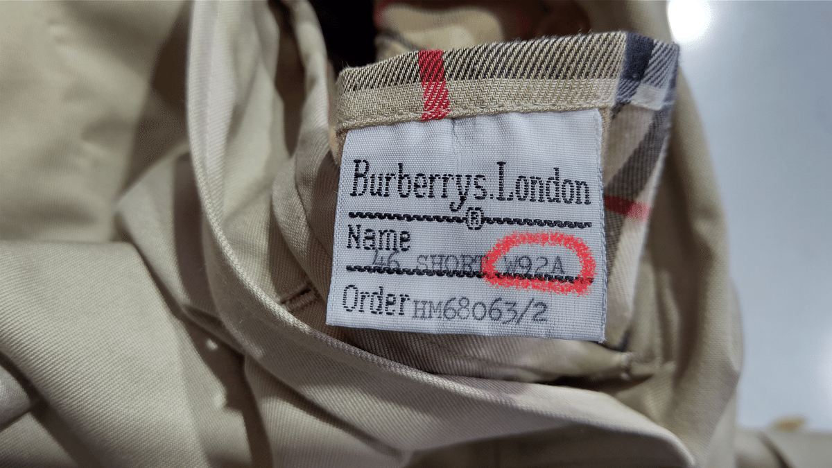 バーバリー　ステンカラーコート　英国製　ノバチェック　ベージュ　L相当 Burberrys バーバリー ステンカラーコート メンズ ノバチェック M