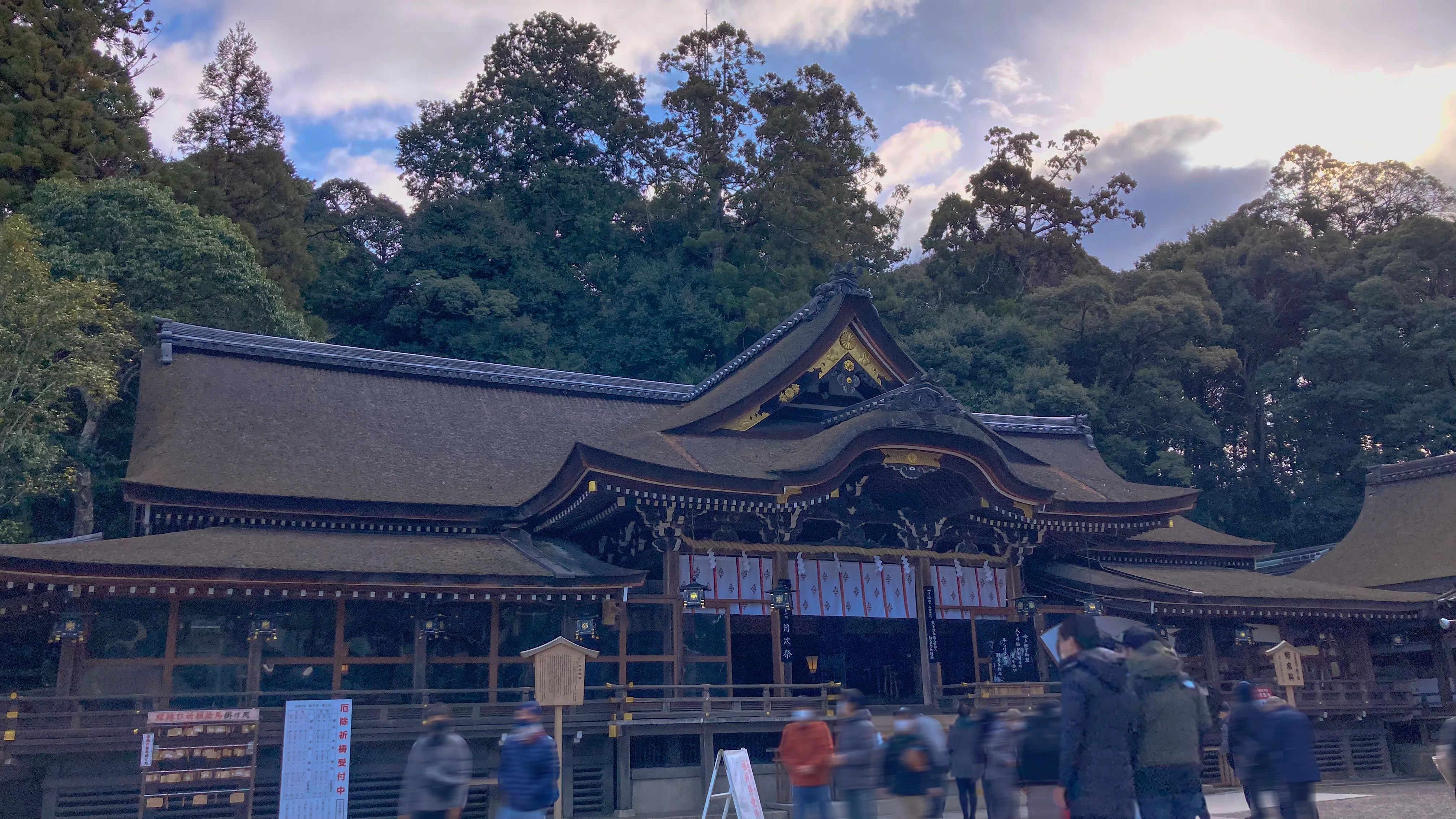日本最古の神社、三輪明神 大神神社（おおみわじんじゃ）巳年に福徳を