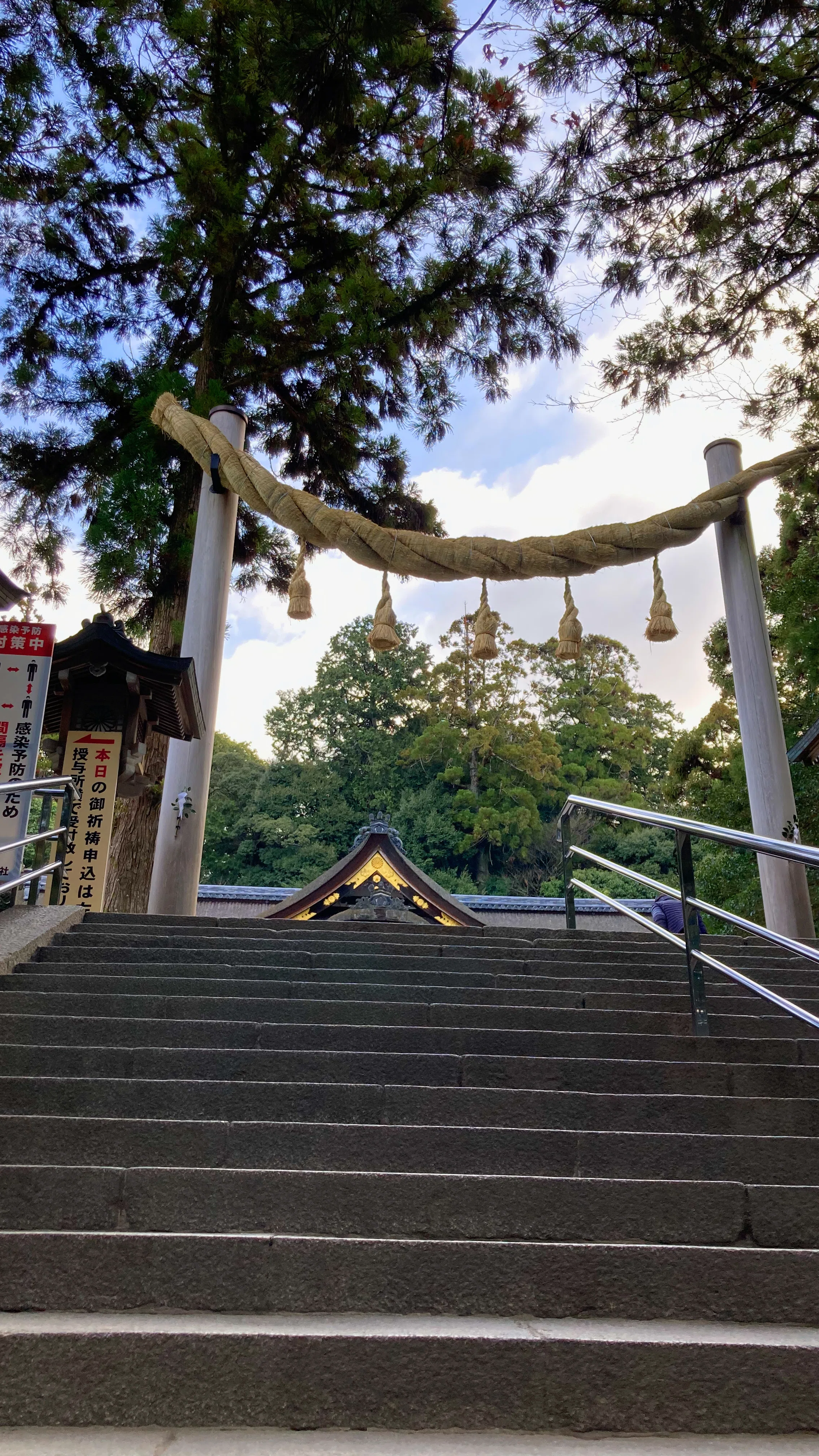 日本最古の神社、三輪明神 大神神社（おおみわじんじゃ）巳年に福徳を