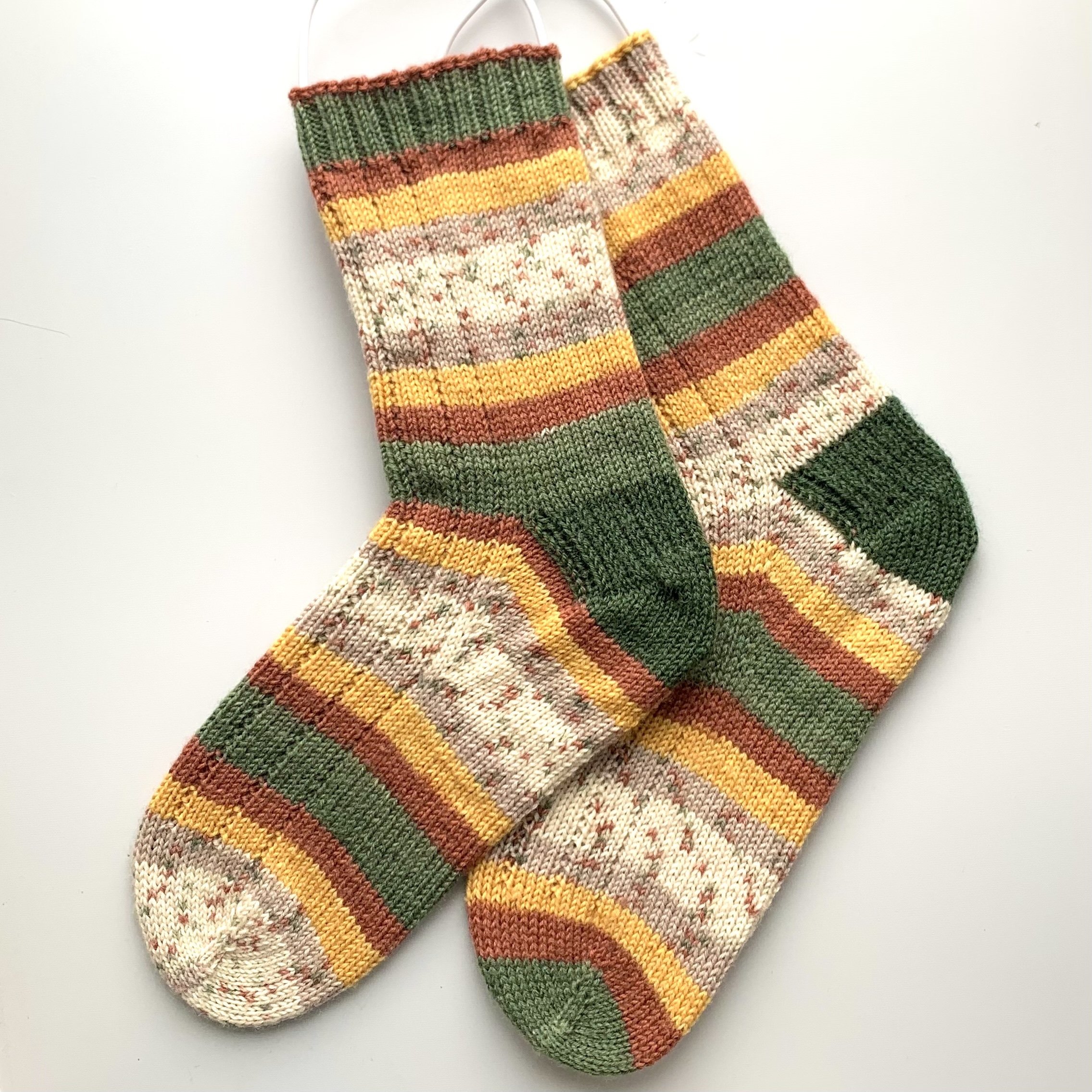 2024年、手編み靴下納め｜cotto mou/心躍る手編み靴下作家の備忘録