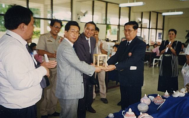 สากลเทศบาล ユニバーサル自治体 /日本タイクラブ 日本タイクラブ/สมาคมมิตรภาพญี่ปุ่น-ไทย/Thai Club of Japan