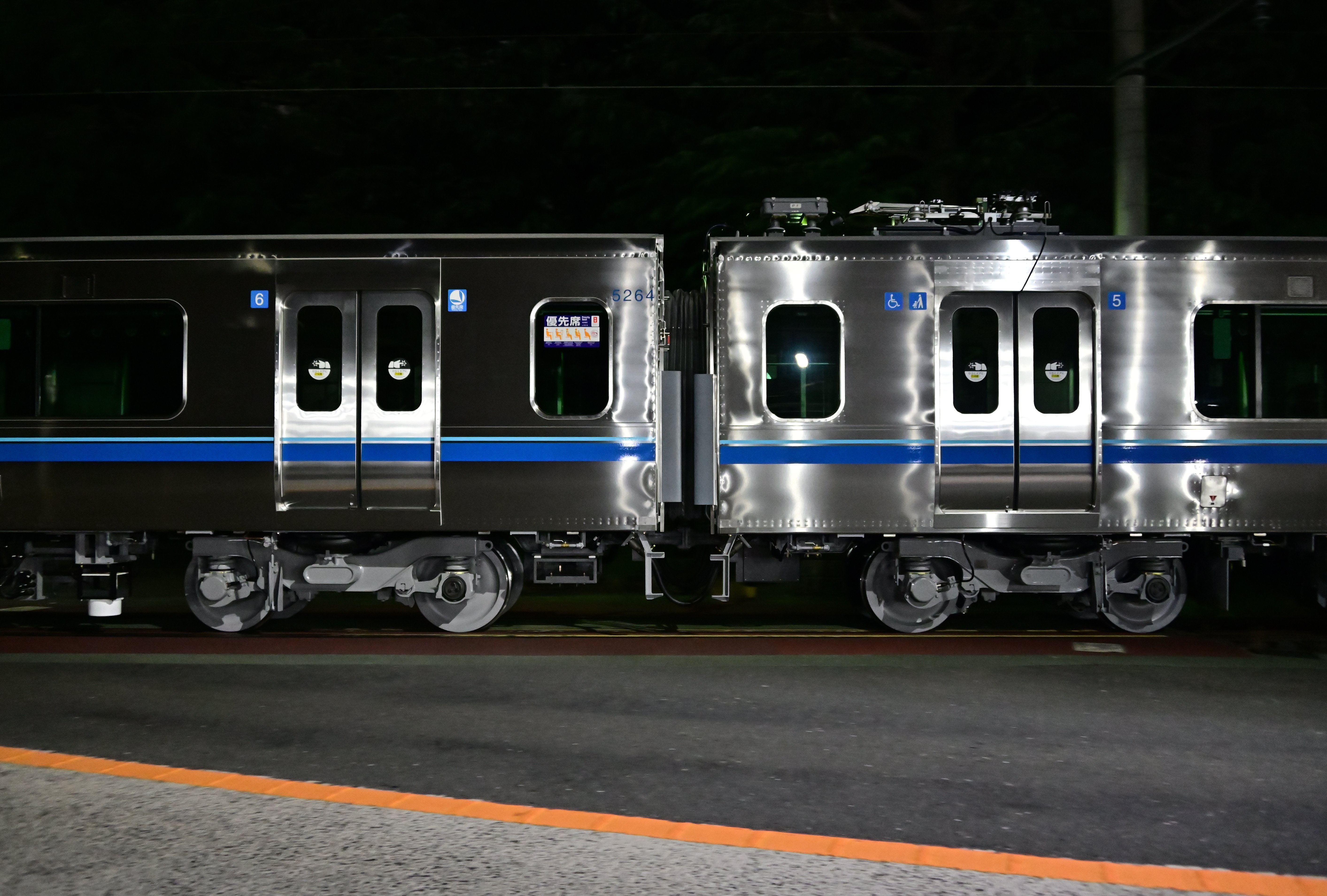 J-TREC出場】【小田急電鉄】5000形（5064編成） J-TREC横浜事業所出場