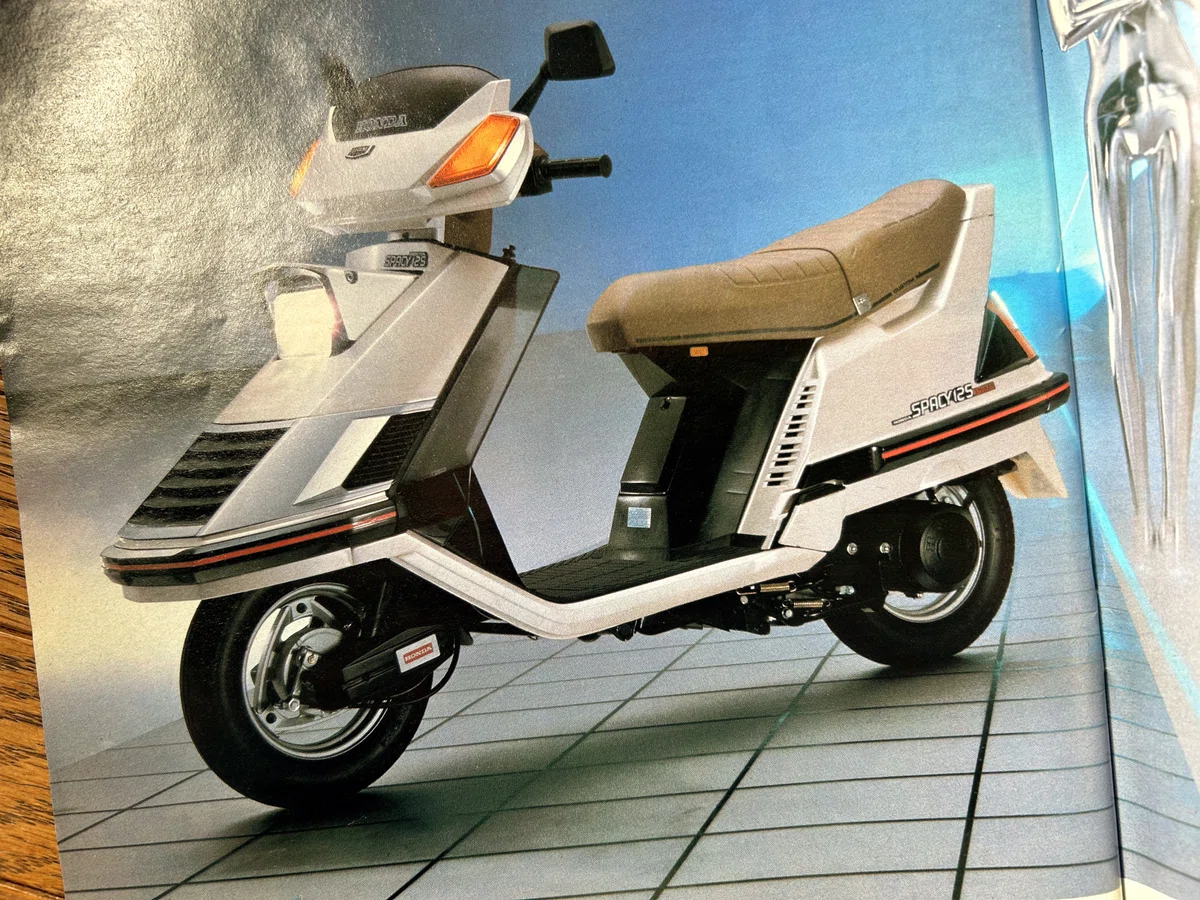 今週最後 スペイシー ストライカー 125 リトラ 取り出せれ