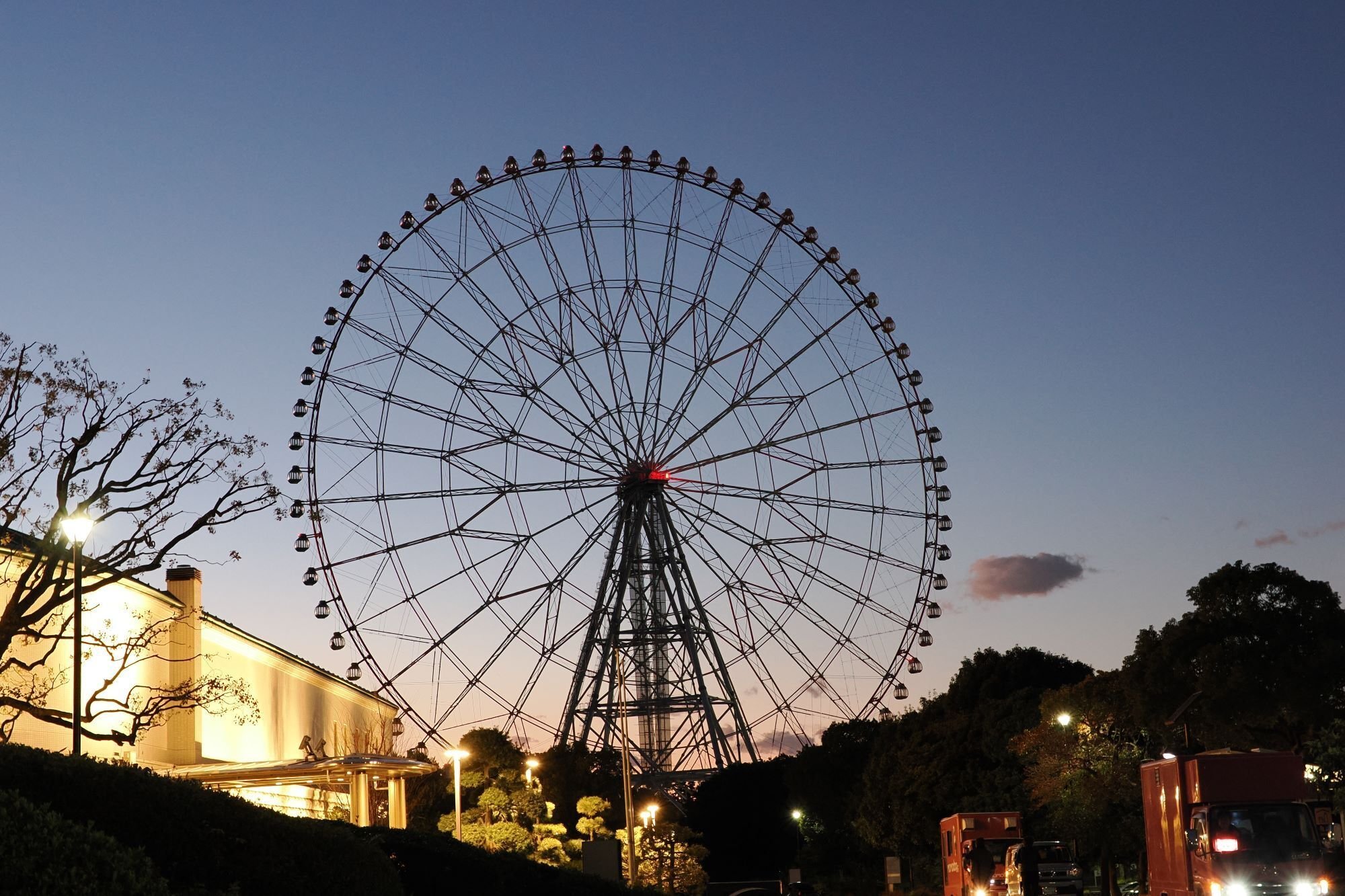 葛西臨海公園/谷口吉生建築クリスタルビューの景色｜たびた