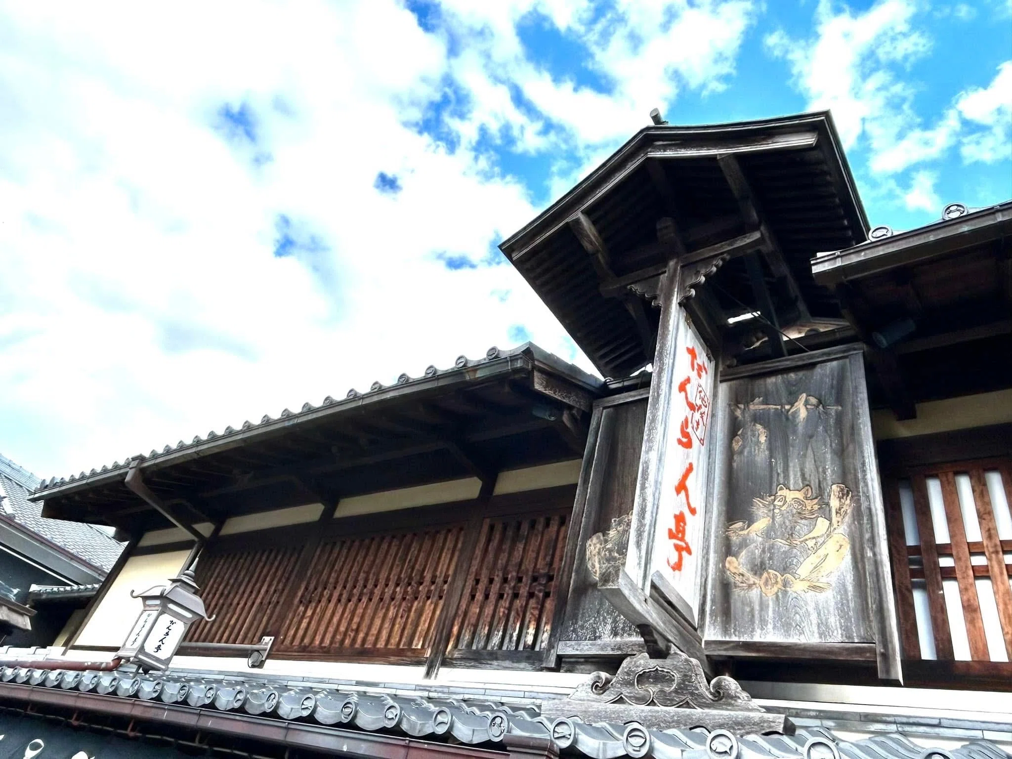 江戸城三ノ丸　小田原城　屋根瓦　レプリカ 遊び心いっぱいの屋根瓦｜伊勢とこわかや