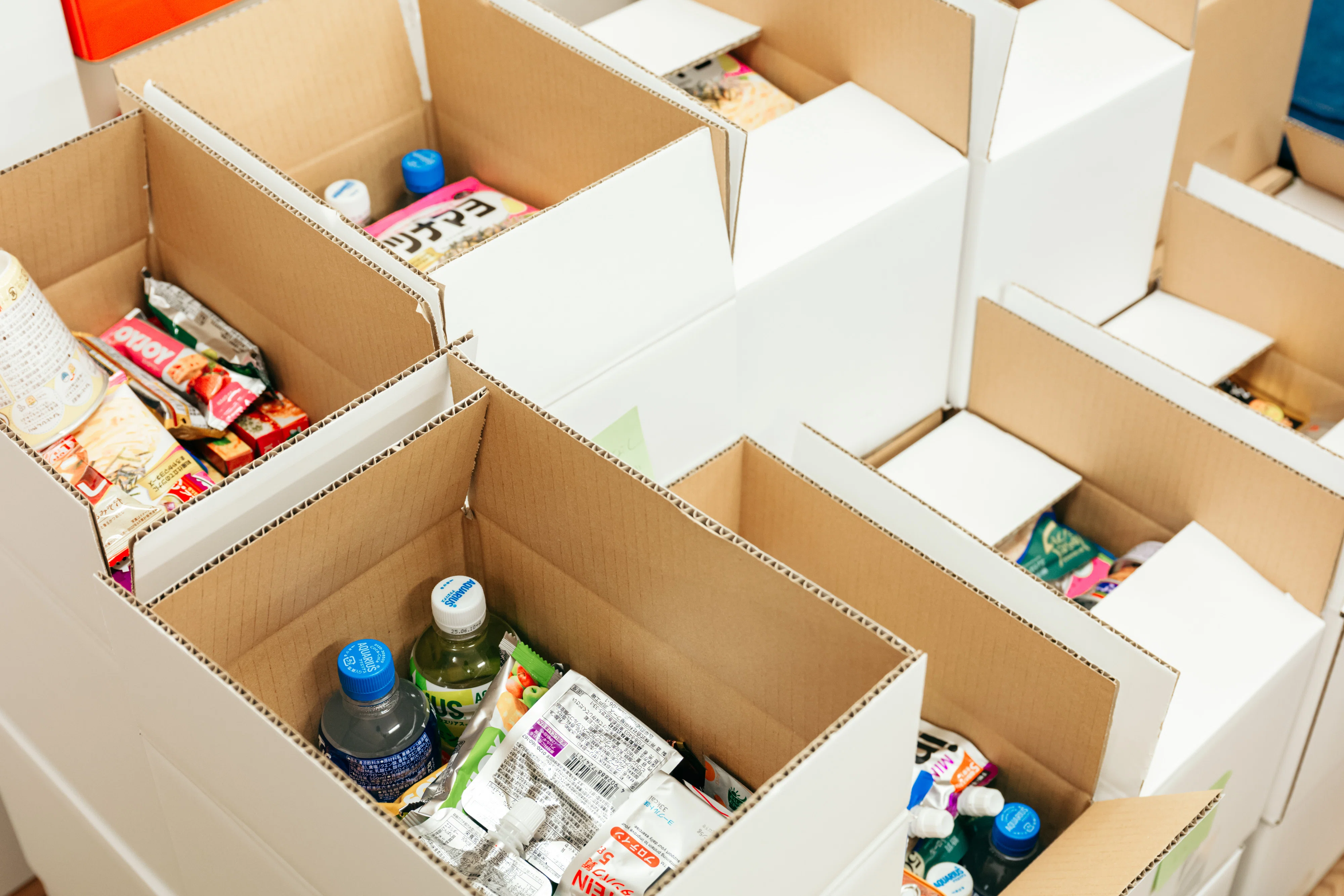 10代ら若者をひとりにしない」食品や現金支給も、心に寄り添う無料LINE