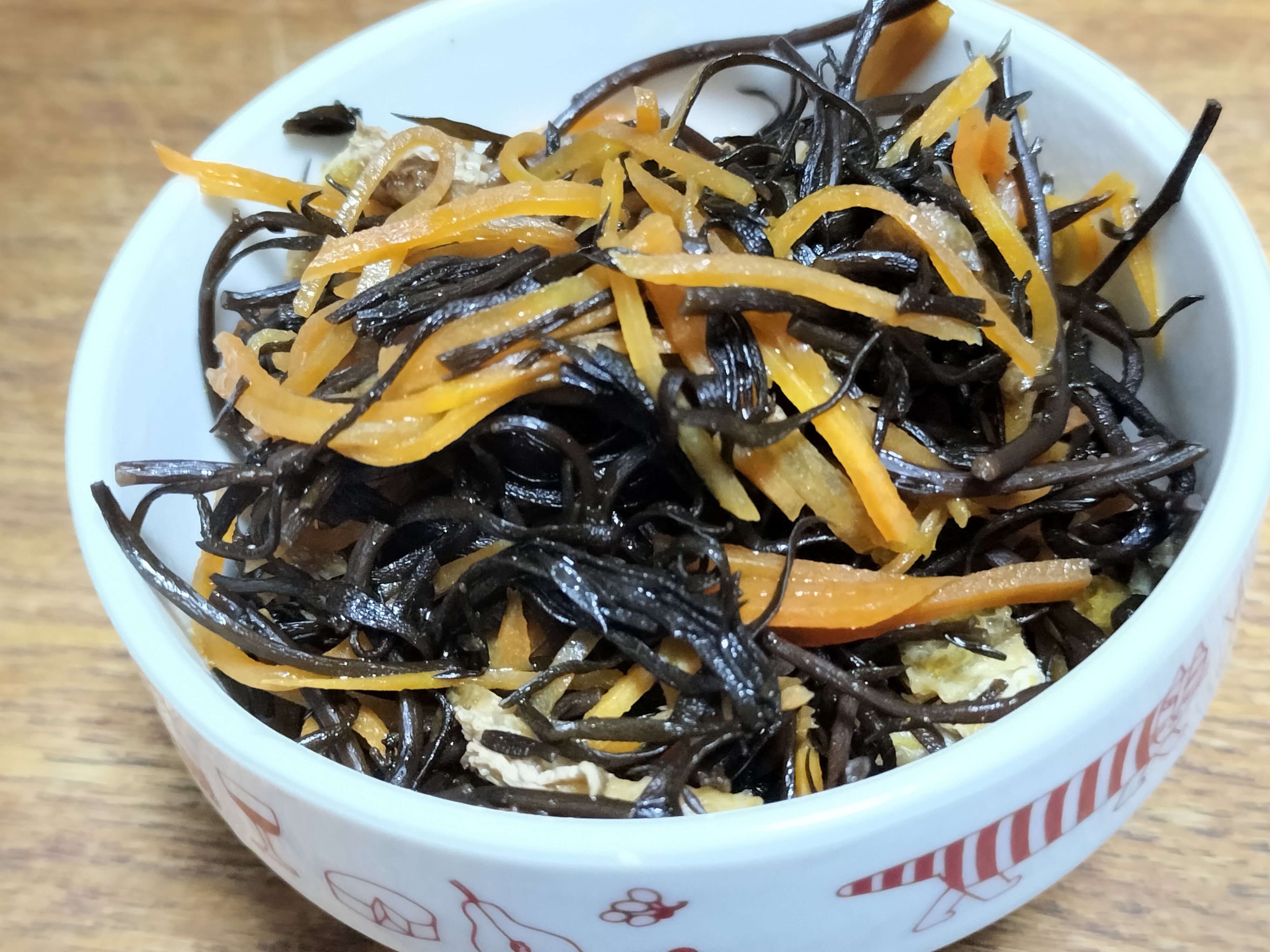 ひじき 手に入るのは今だけ！【安芸灘産の寒ひじき】が絶品すぎて感動♪｜sakuya