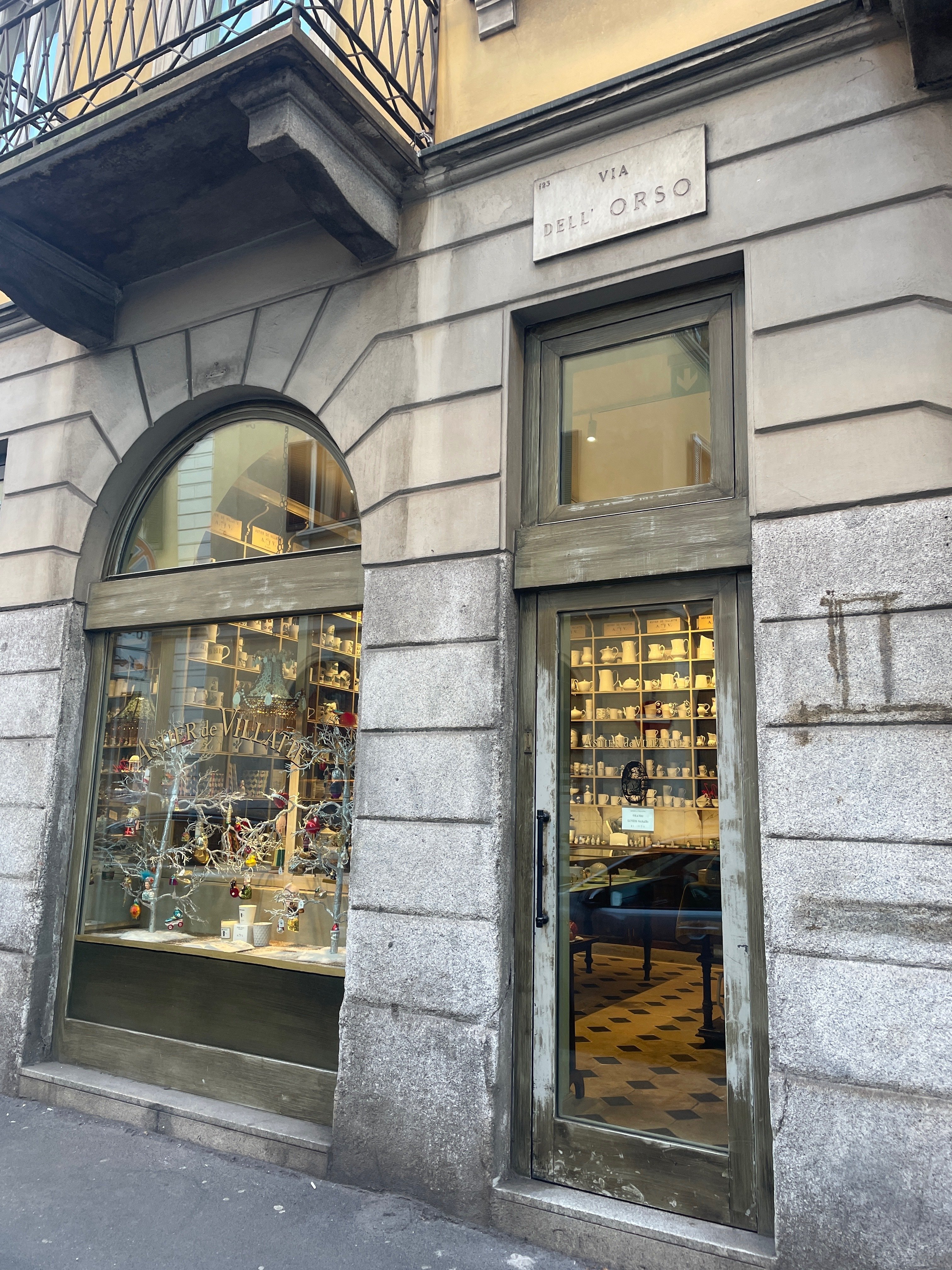 アスティエ・ド・ヴィラット（Astier de Villatte）：白の釉薬が美しい