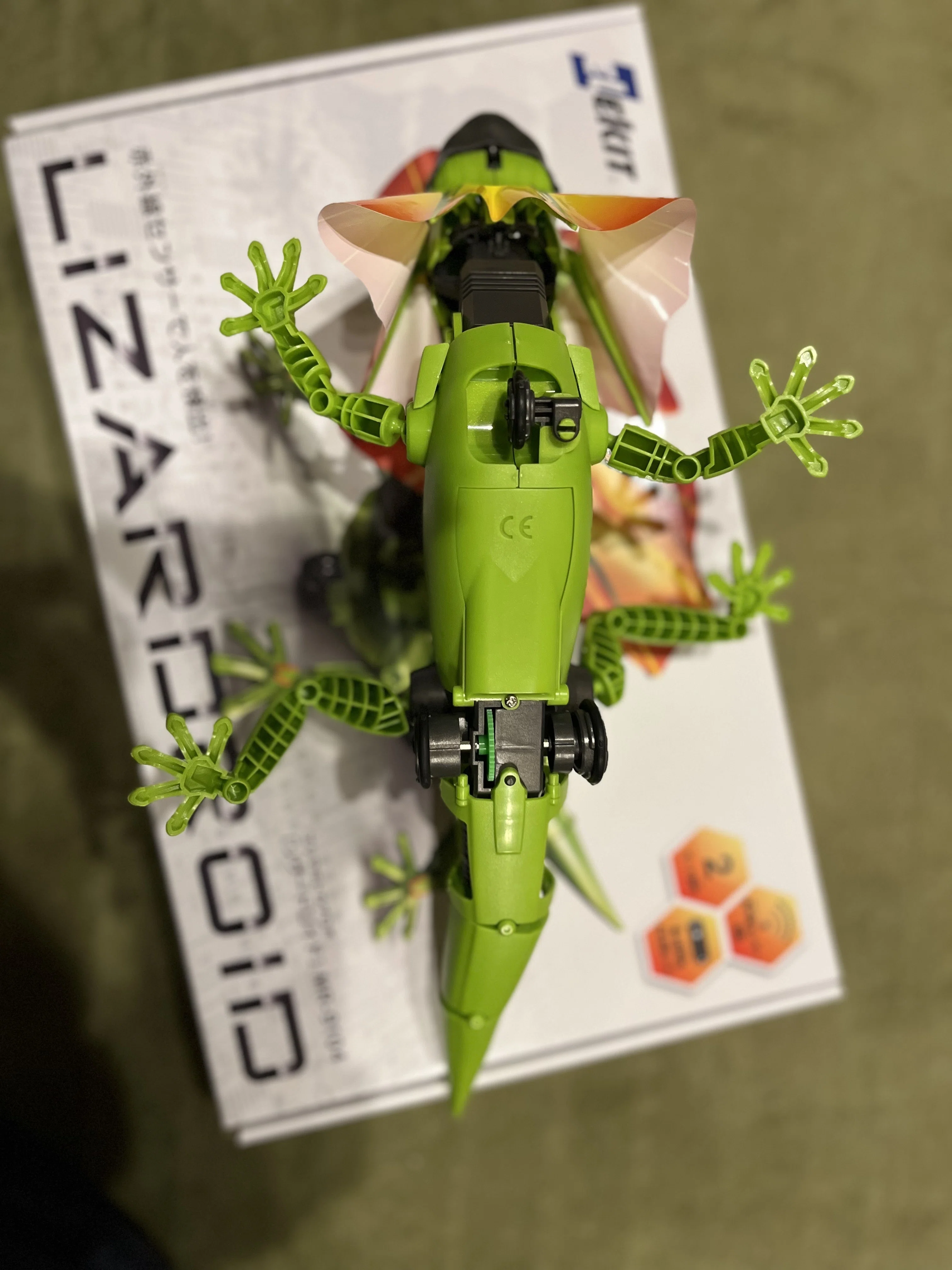 ​激レア！ロッテ レーサーバトル電子手帳 完動品 箱・説明書完備 リザードロイド｜科学・工学への好奇心が刺激される！？小学生への