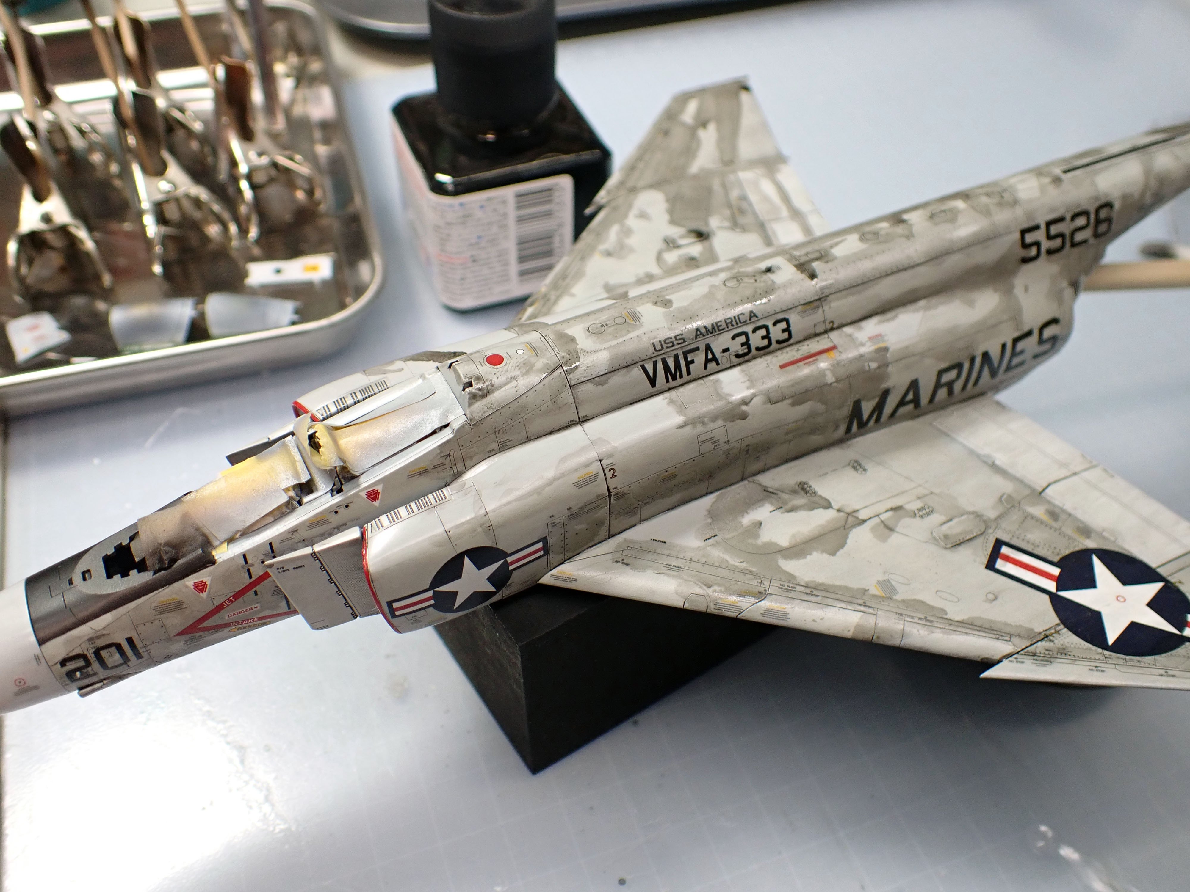 畜生ォ 持っていかれた…！！：飛行機プラモ 1/72 F-4J （完成1歩