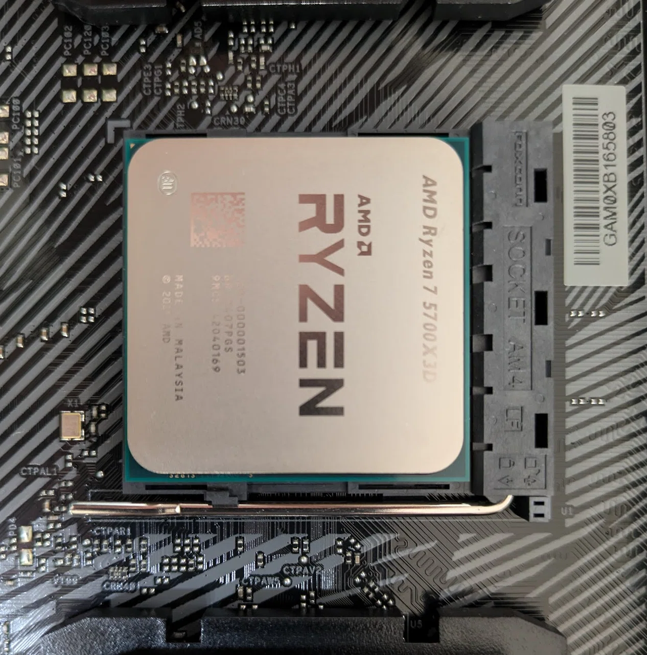 中途半端に安くPCを組み立てる｜ねりうに