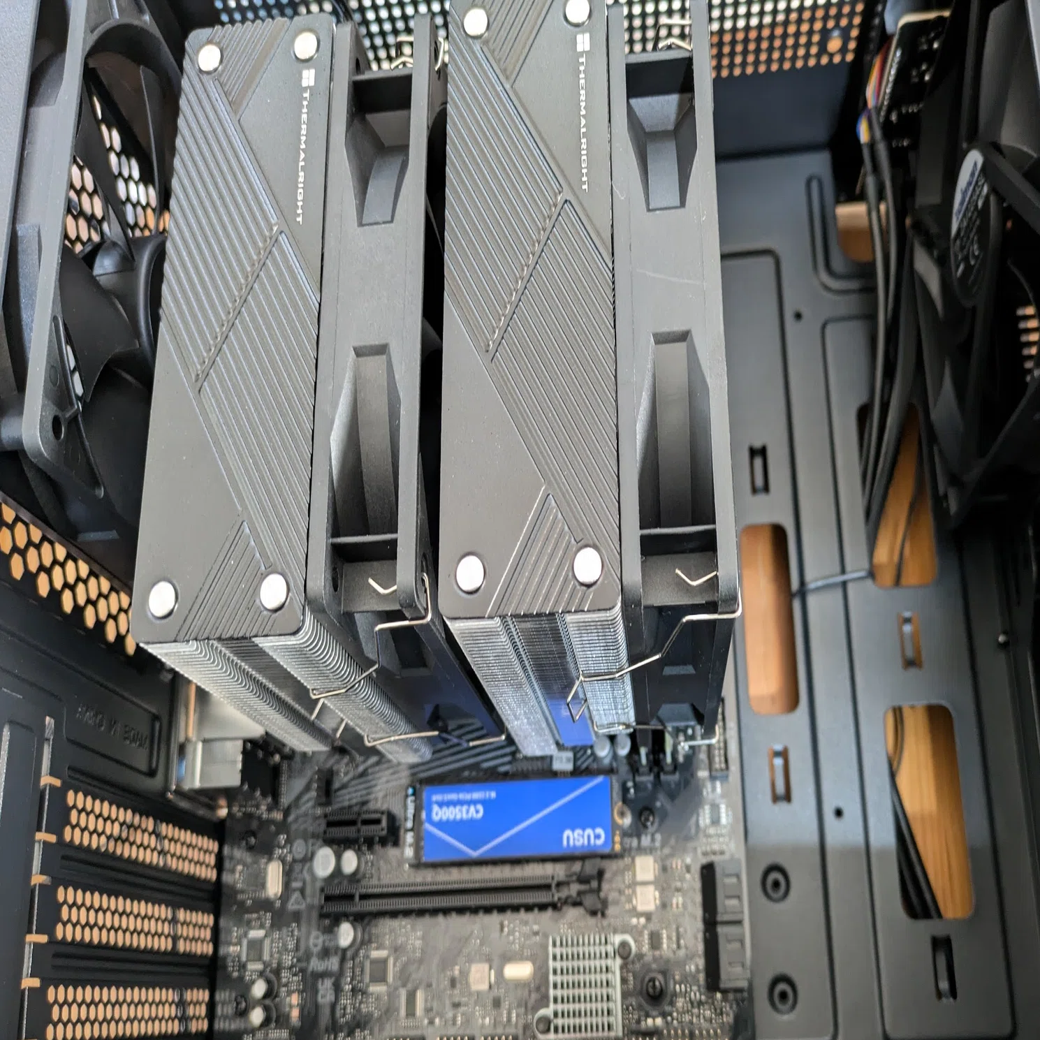 中途半端に安くPCを組み立てる｜ねりうに