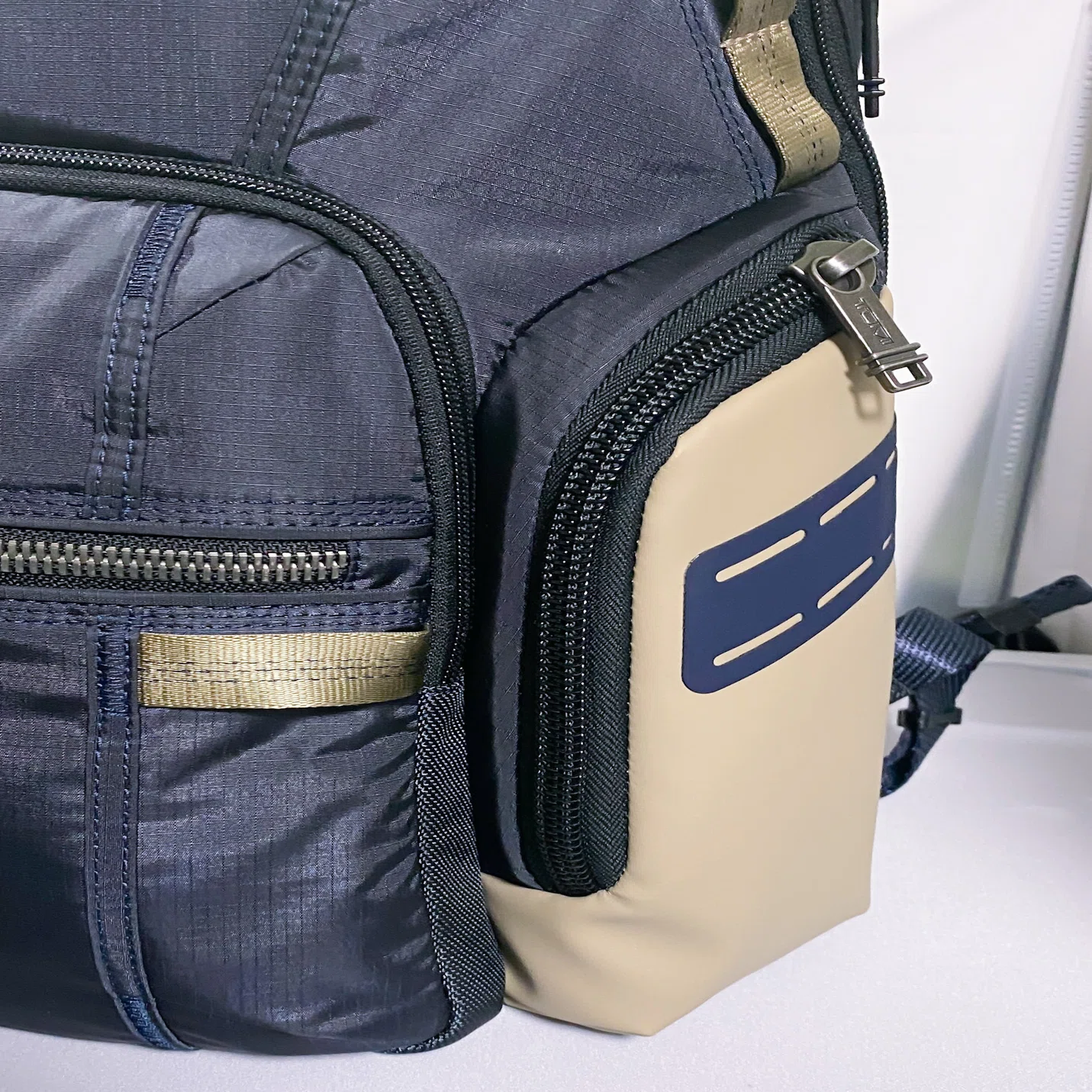 TUMI】 「ナヴィゲーション」バックパックを3ヶ月程使用した感想 