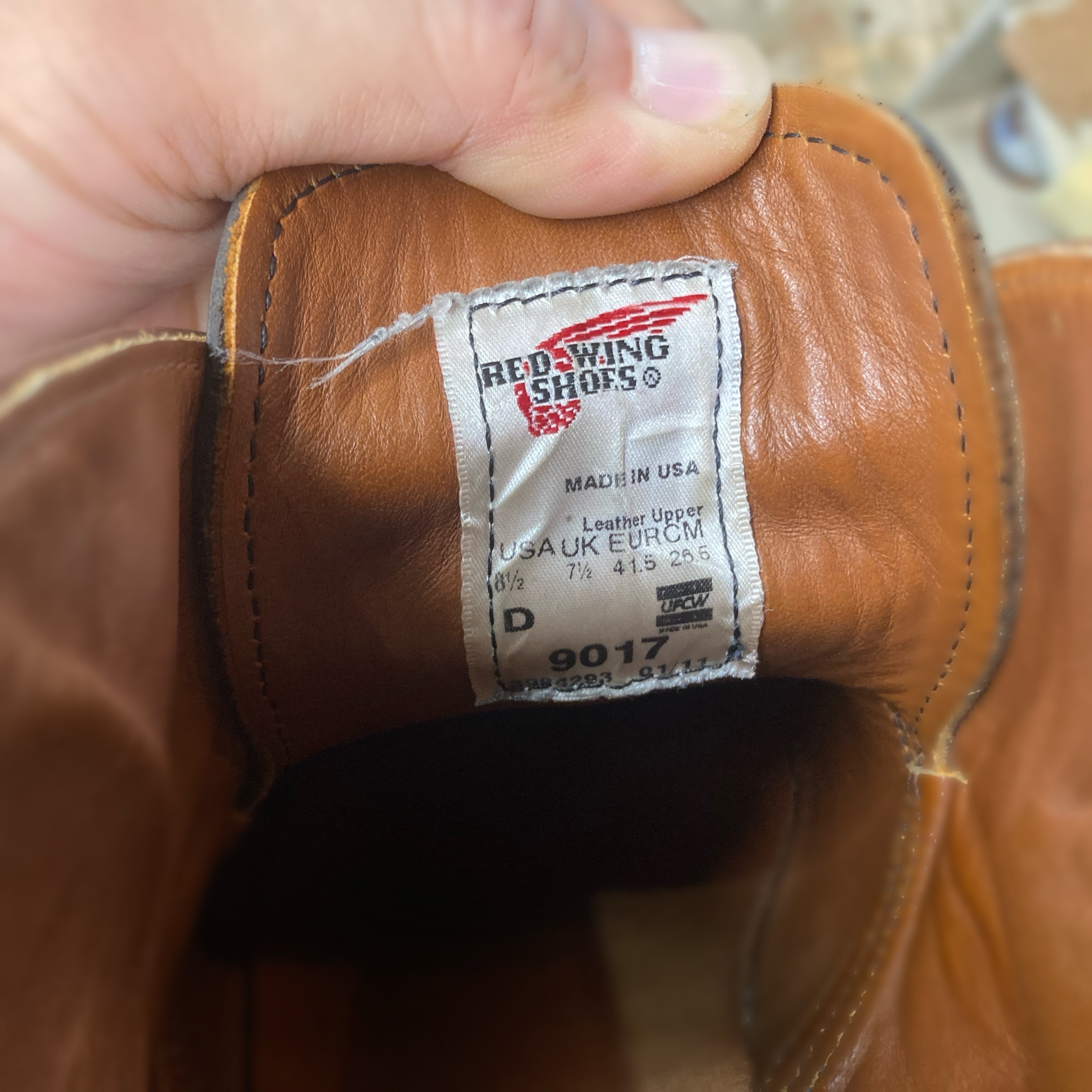 Resole/ソールカスタム】Red Wing#9017 Beckman Chukka|CREA Resole/ソールカスタム】Red Wing#9017 Beckman Chukka|CREA