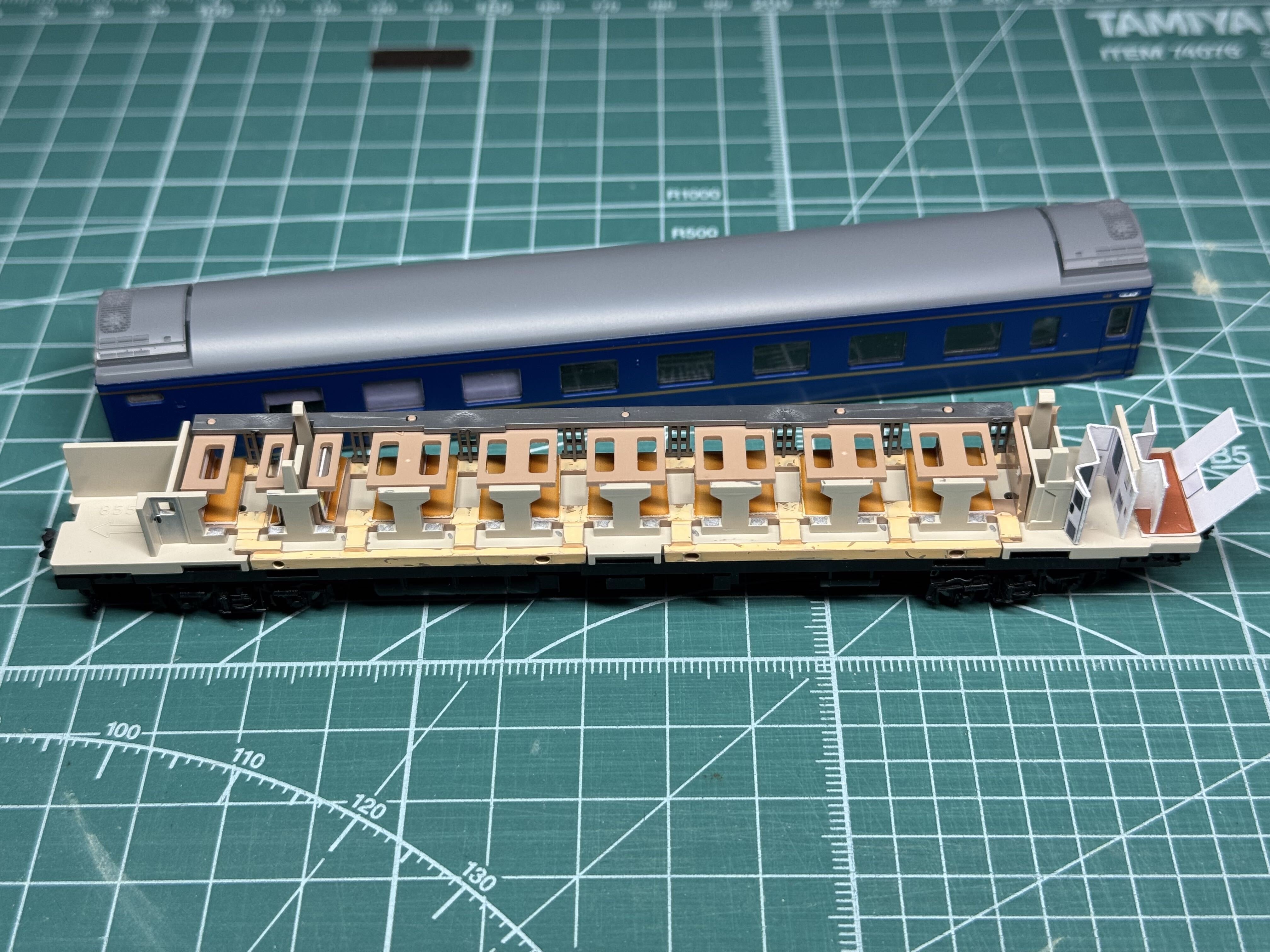 3013 北斗星 開放B寝台「オハネ24-500」内装クラフトシート取付説明書