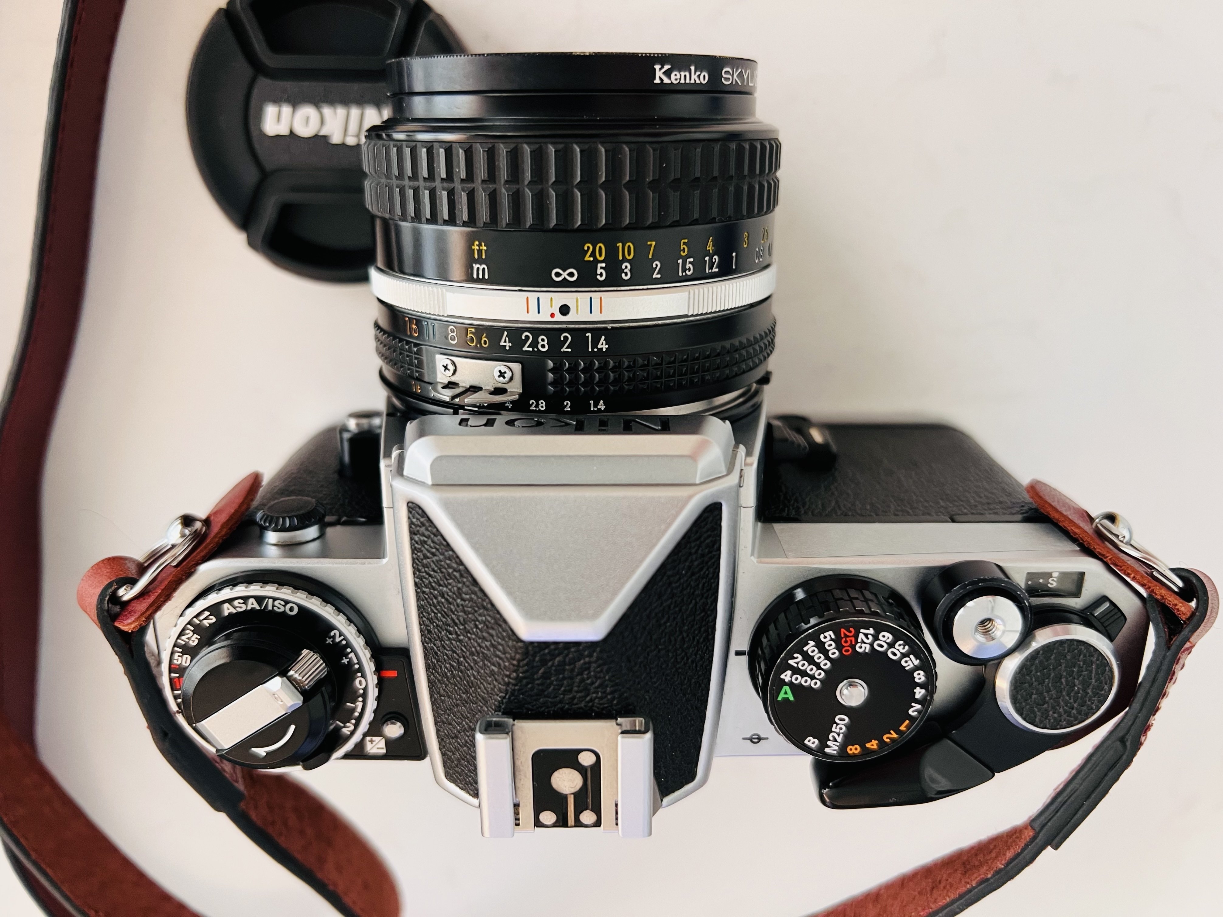 香港・旺角（モンコック）でフィルムカメラを買う｜beach_wave888