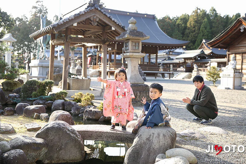 滋賀県竜王町の苗村神社で出張撮影