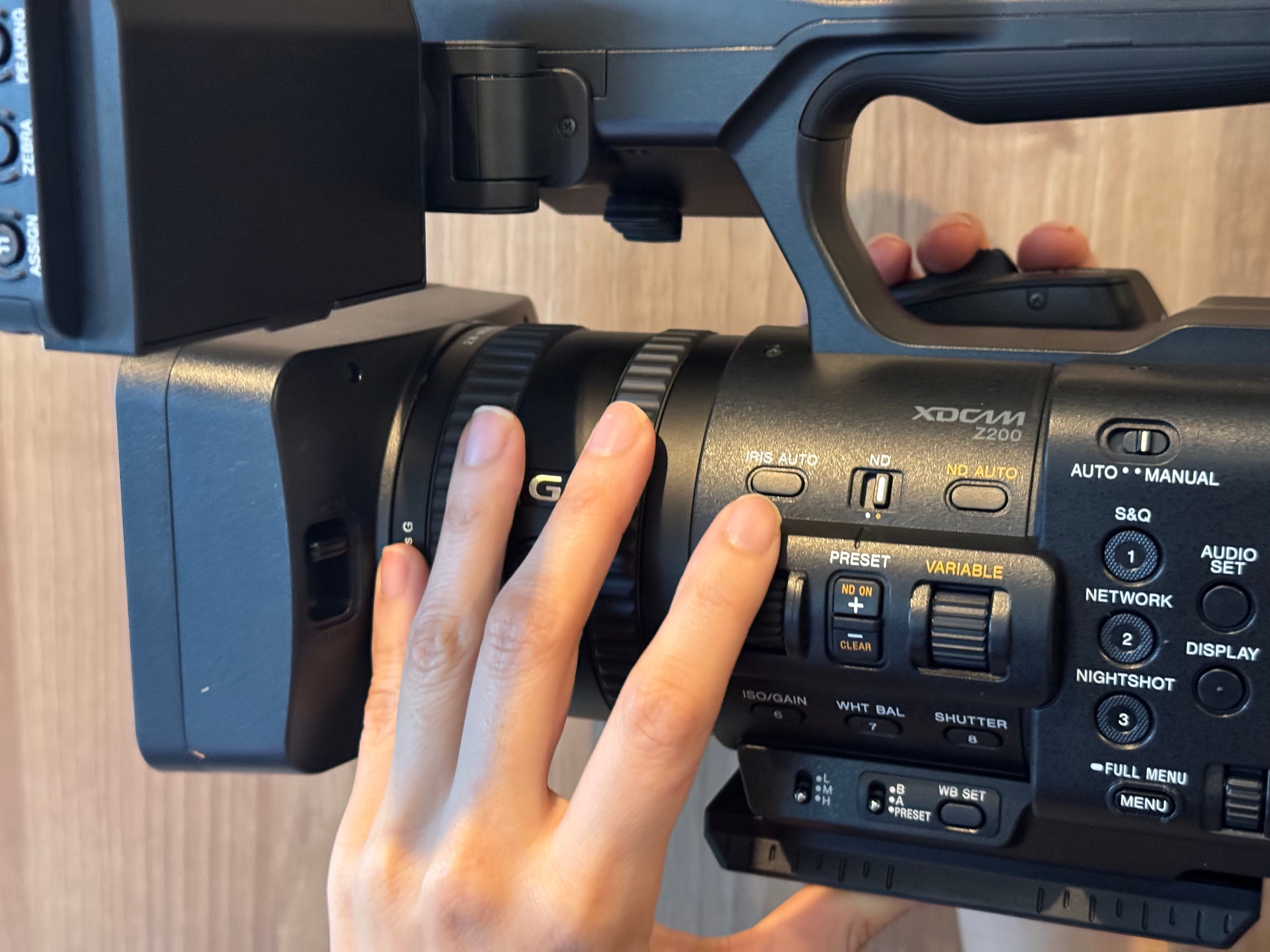 ライブ配信でレンタルするカメラの想定で、SONYの新型カメラ ライブ配信でレンタルするカメラの想定で、SONYの新型カメラ