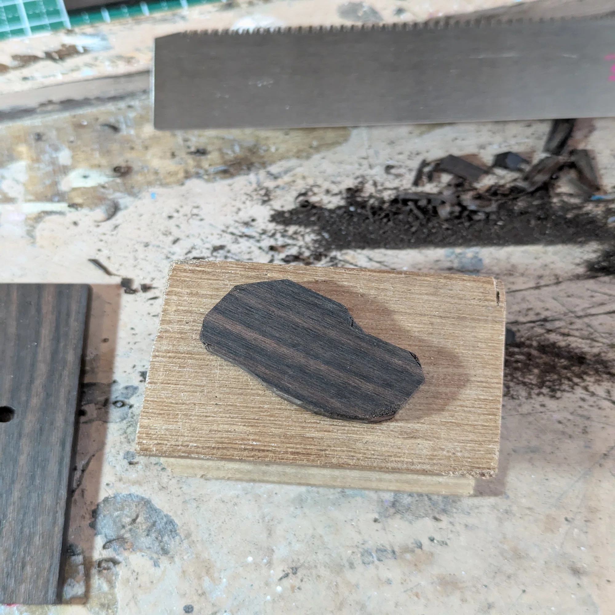 水石が欲しくなったので自分で作った｜シカクガング