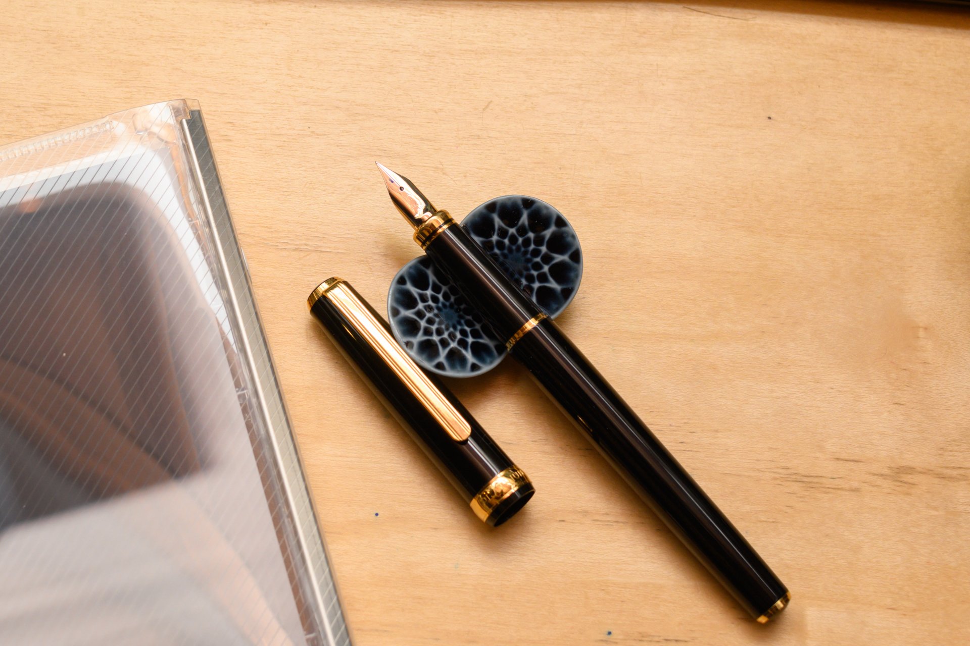 2024年は何の年だったか「万年筆の年」｜薄明