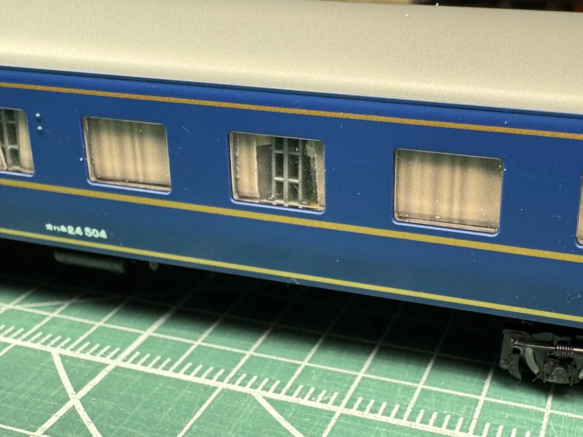 3013C 北斗星 開放B寝台「オハネ24-500」カーテンパーツ取付説明書 