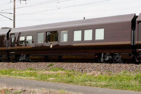 E655系 なごみ(和)｜七条滝