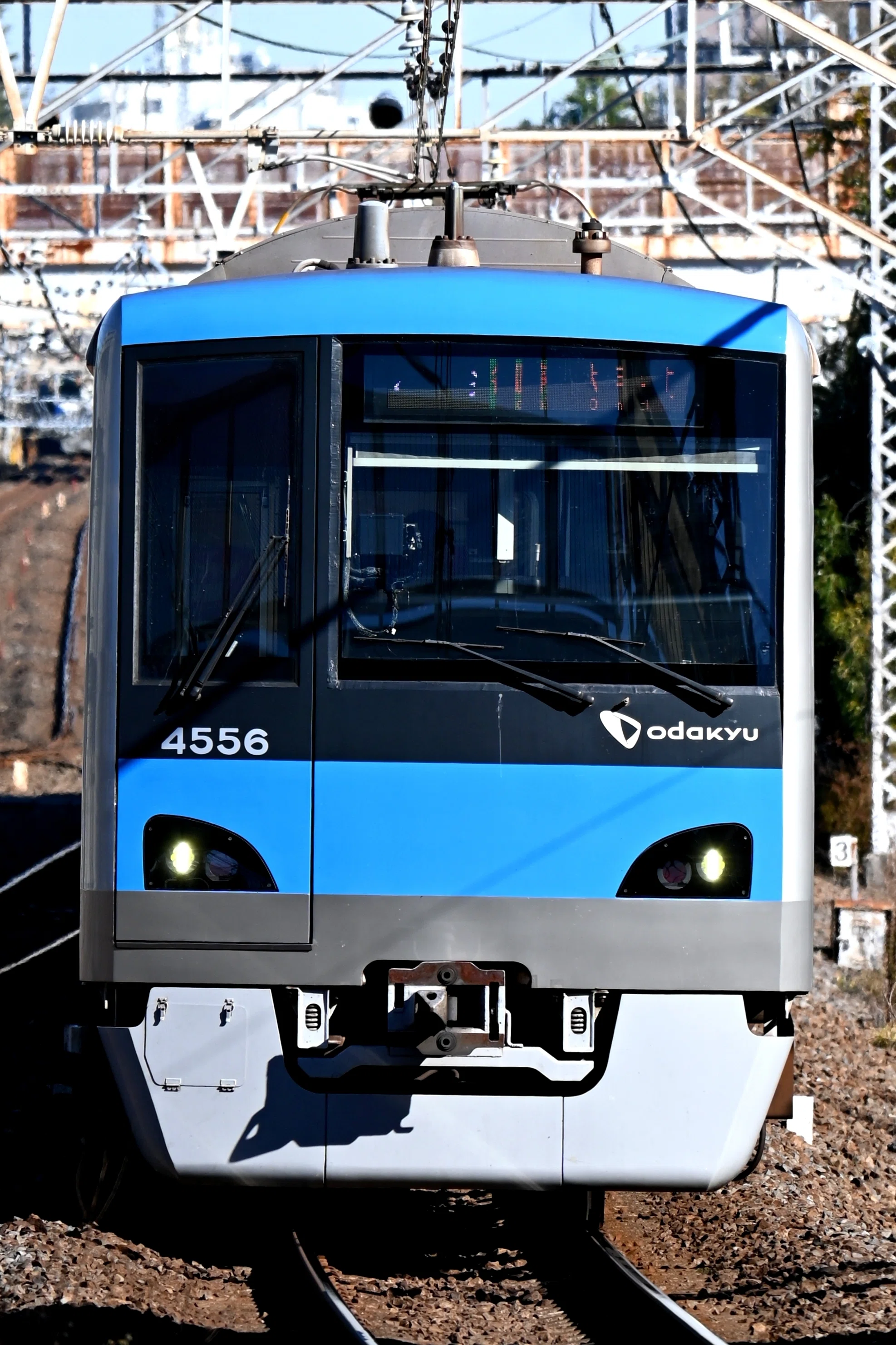 千代田線・常磐線 普段は走らない大手町行きが運行｜隣の芝生は隣の芝生
