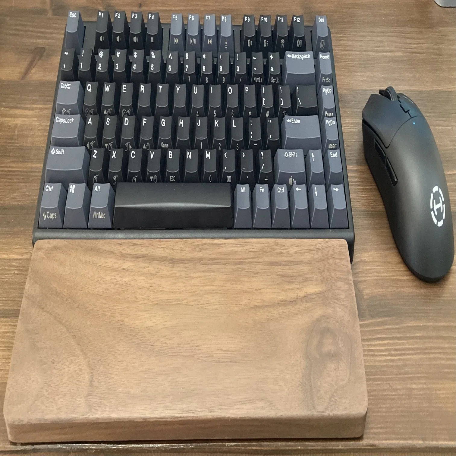 NiZ Micro82 Black 静電容量無接点方式で特異な高性能モデル｜参考