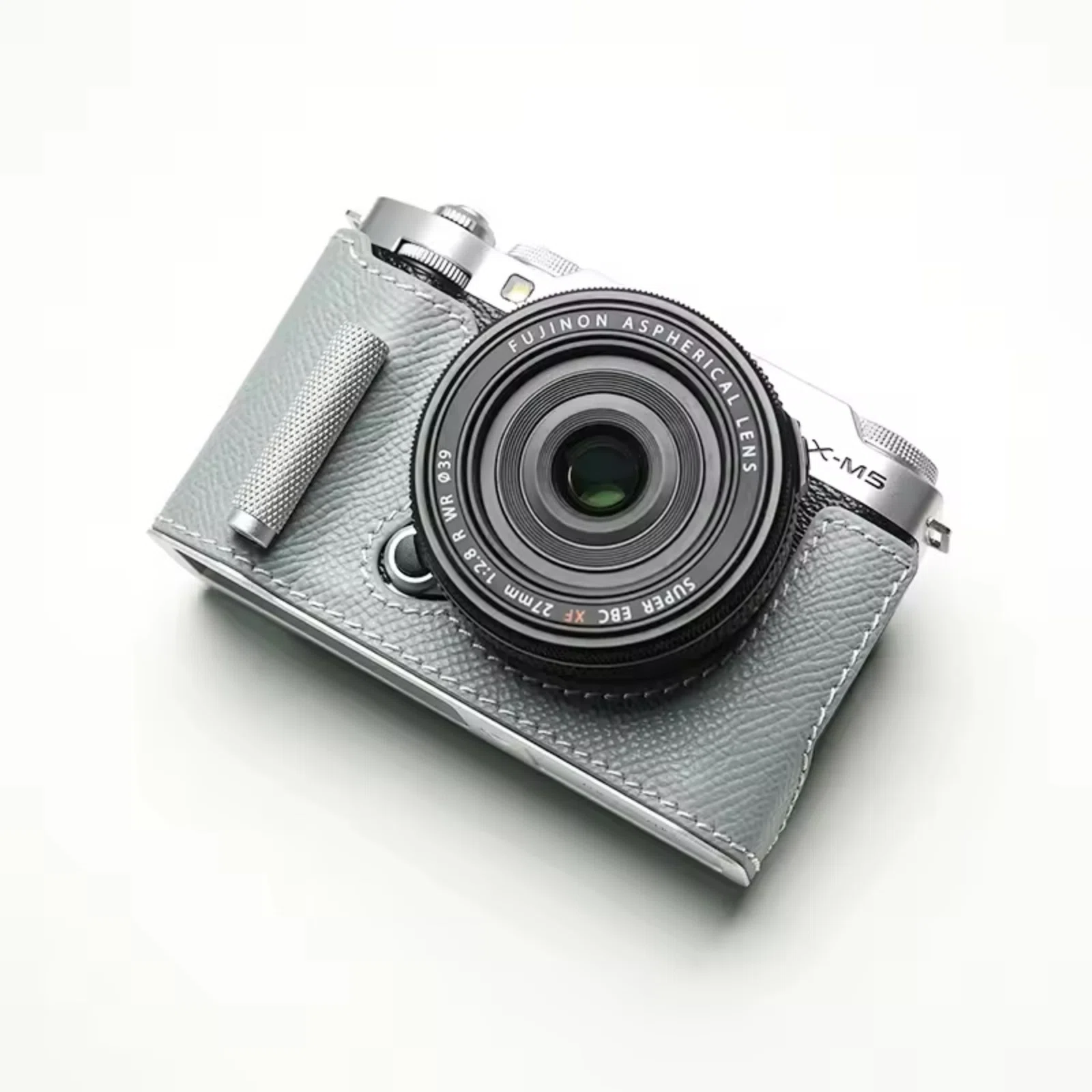 フジフィルム X-M5専用ボディーケース、先行予約受付中。｜MR.STONE