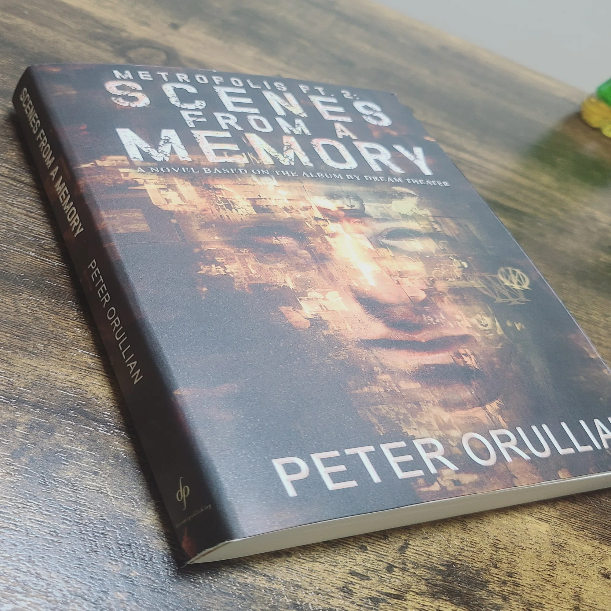 小説版『Metropolis Pt.2: Scenes From A Memory』(by Peter Orullian 
