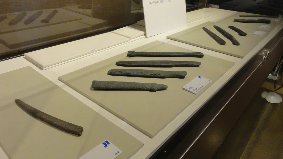 【山梨県立考古博物館】特別展「縄文時代の不思議な道具」を見に行く|あずさ@訪問記