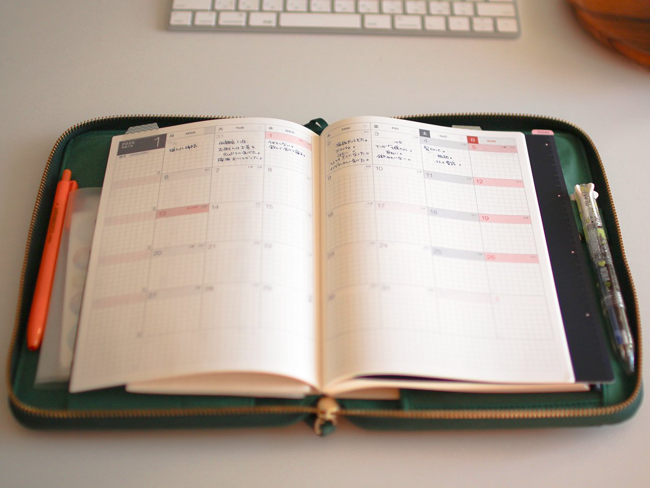 希少品★ボンボン スケジュールノート ほぼ日手帳】2025年書き始め！ウィッシュリストを作成してみた