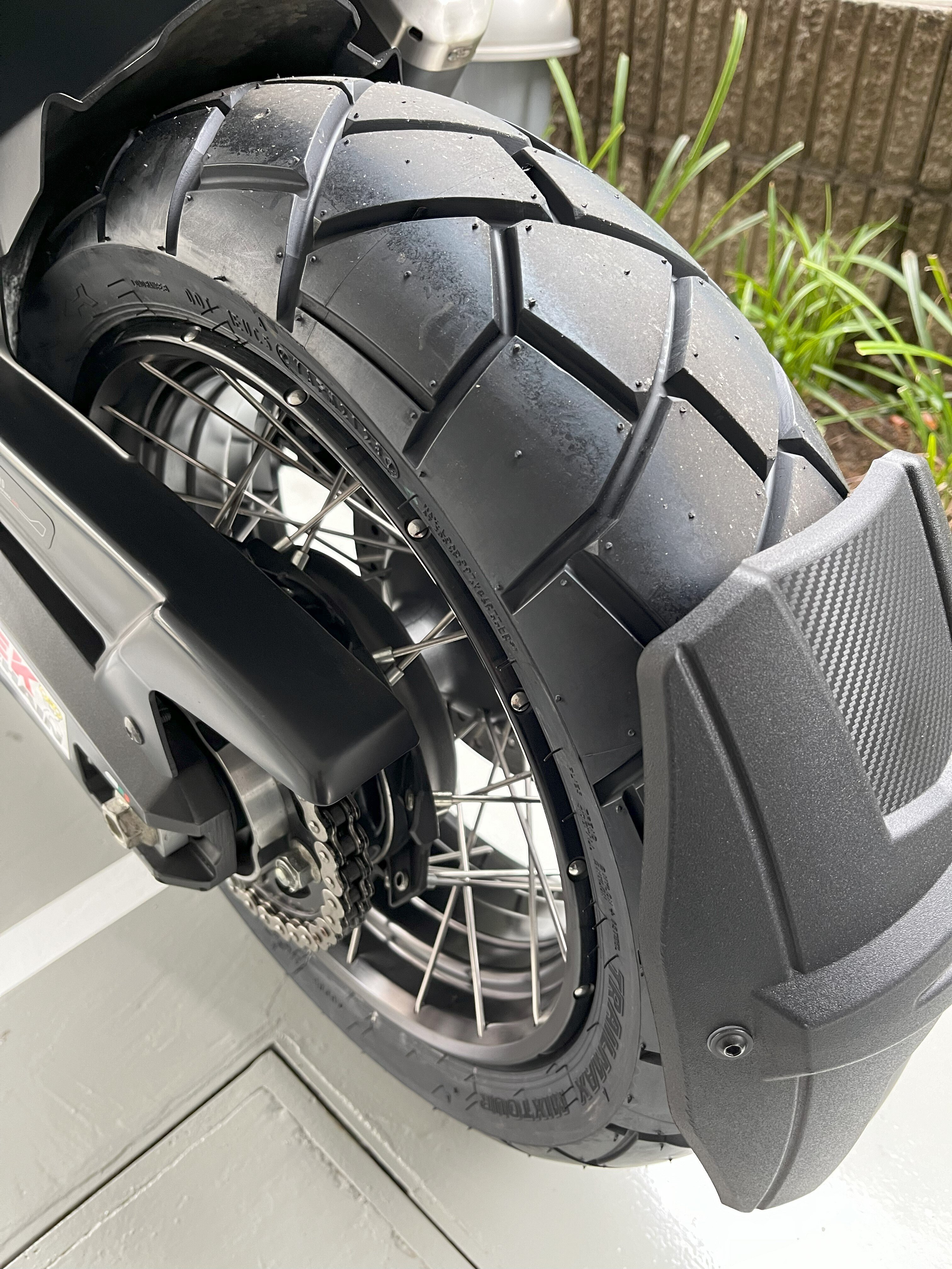 ダンロップ　TRAILMAX MIXTOUR150/70R17 後タイヤ未使用 Webike | DUNLOP ダンロップ TRAILMAX MIXTOUR 【150/70R17 M/C
